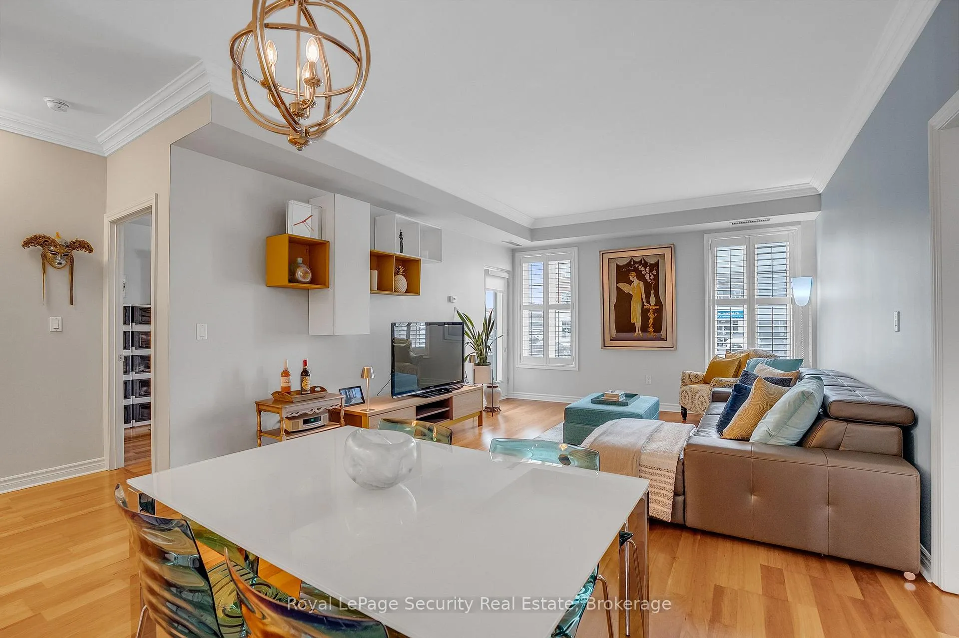 Photo 14 of Unit 209, 4620 Highway 7, Vaughan, East Woodbridge — HOMEH