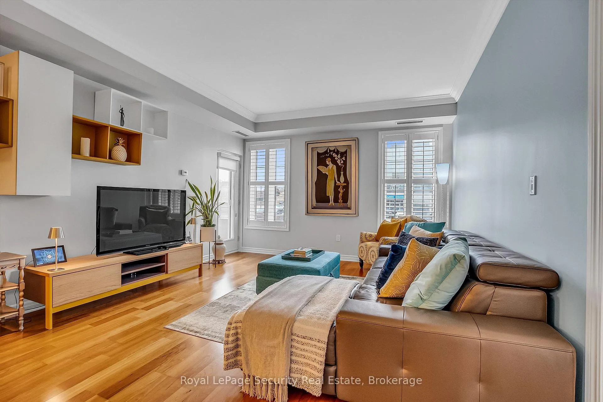 Photo 17 of Unit 209, 4620 Highway 7, Vaughan, East Woodbridge — HOMEH