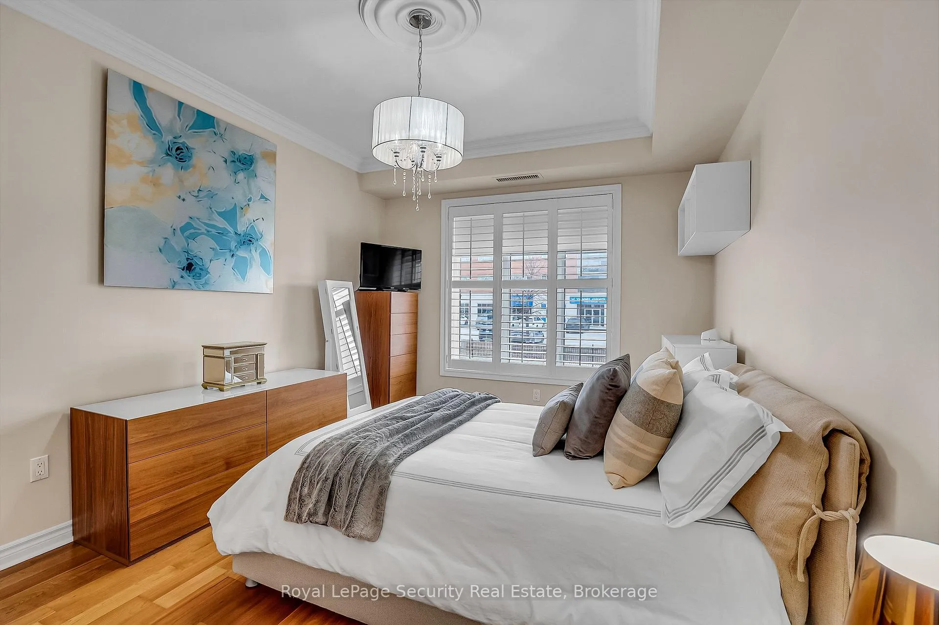 Photo 23 of Unit 209, 4620 Highway 7, Vaughan, East Woodbridge — HOMEH