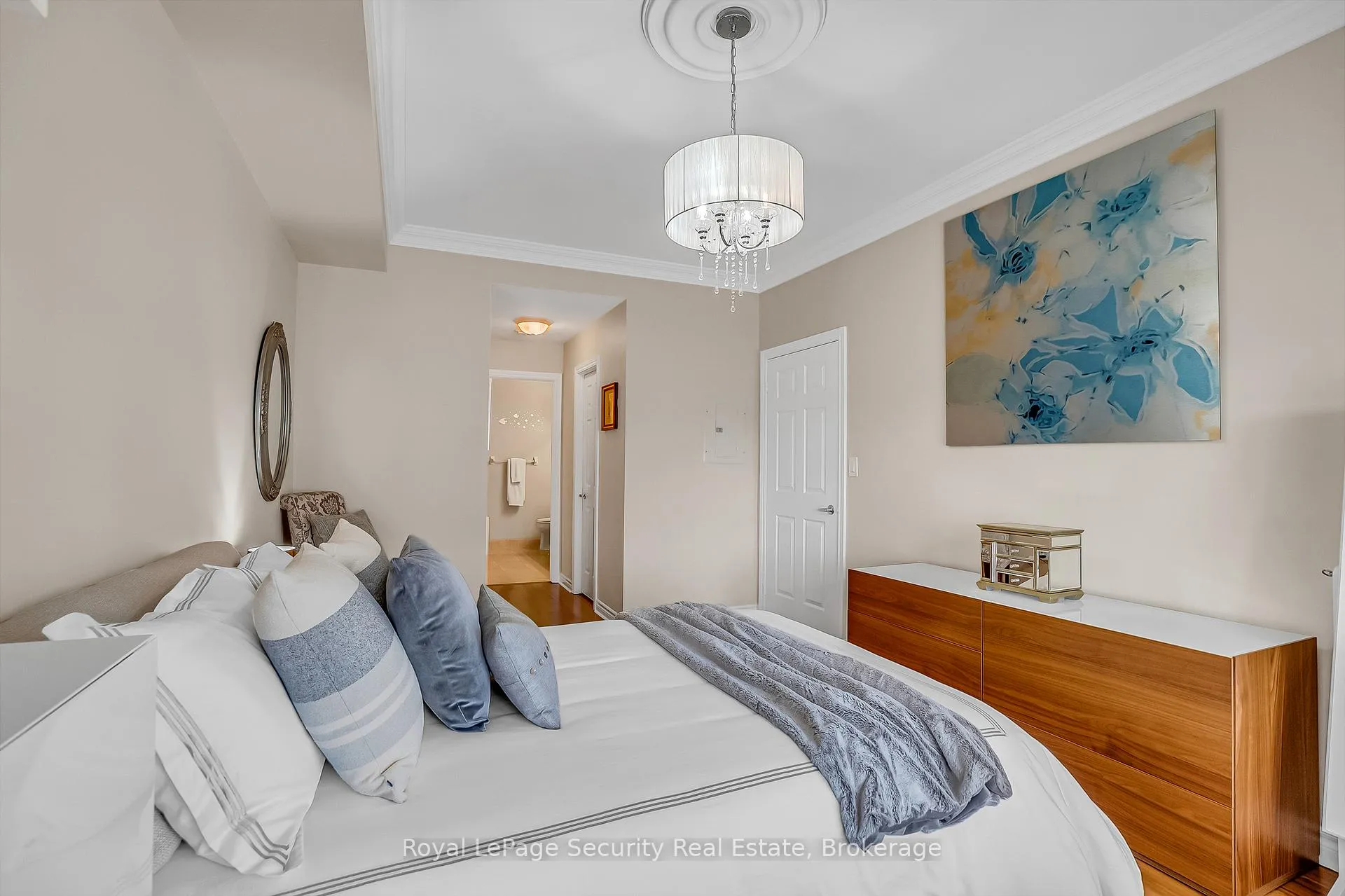 Photo 25 of Unit 209, 4620 Highway 7, Vaughan, East Woodbridge — HOMEH