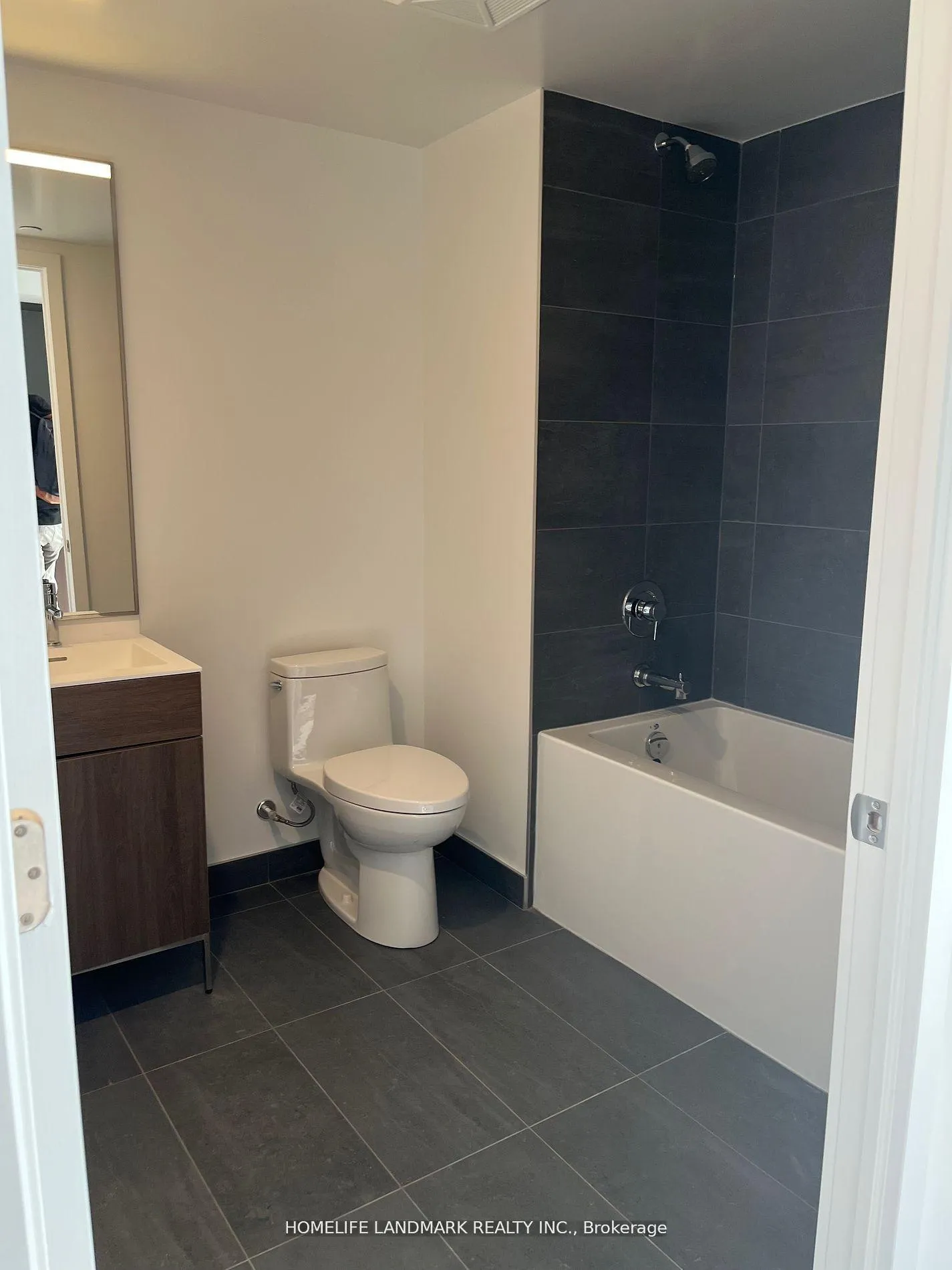 Photo 12 of Unit 318, 28 Eastern Avenue, Toronto, Moss Park — HOMEH