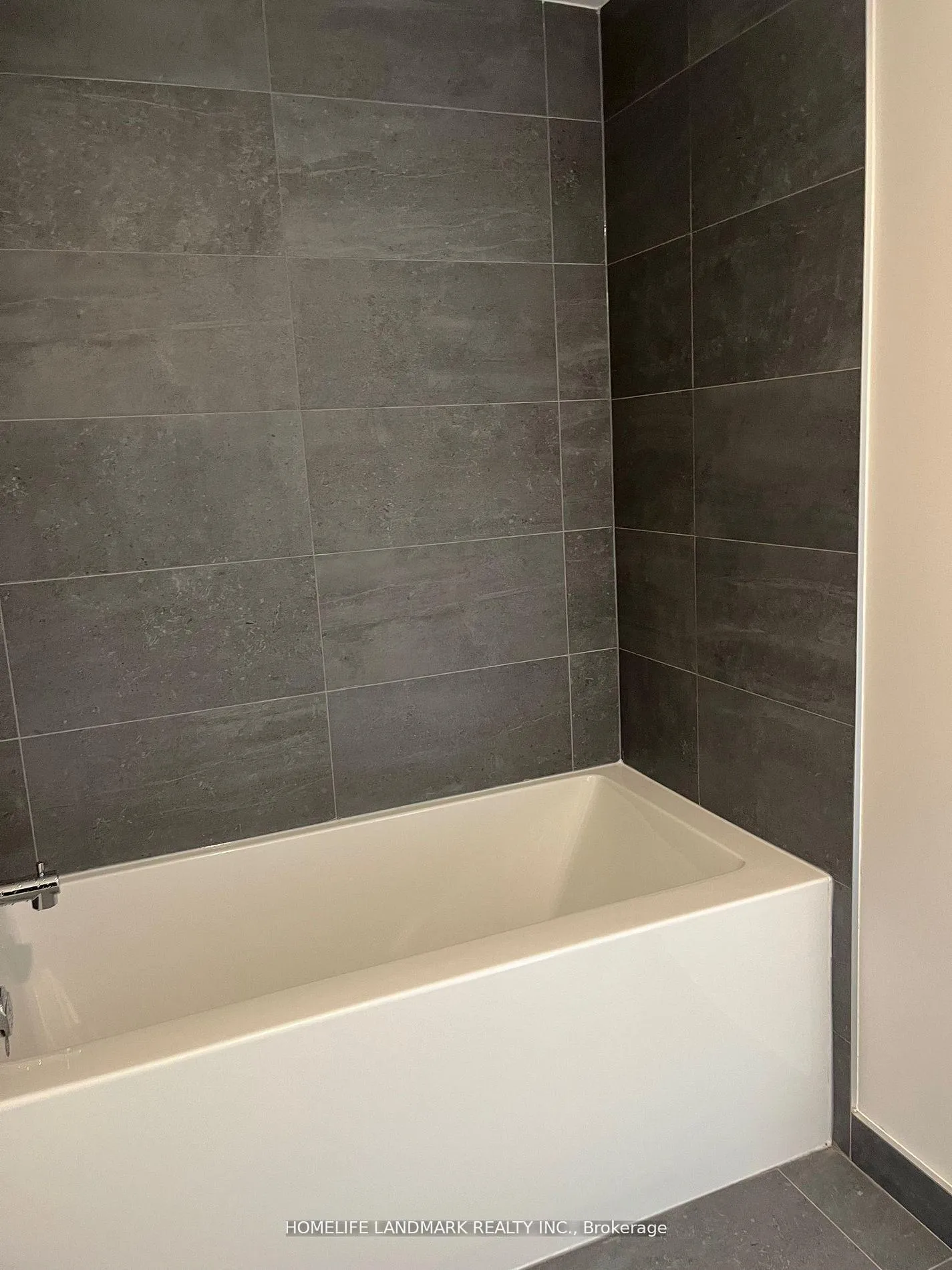 Photo 14 of Unit 318, 28 Eastern Avenue, Toronto, Moss Park — HOMEH