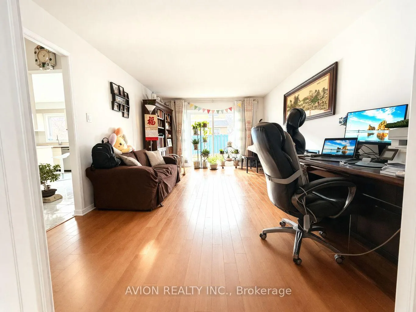 Photo 3 of 373 Conley Street, Vaughan, Lakeview Estates — HOMEH