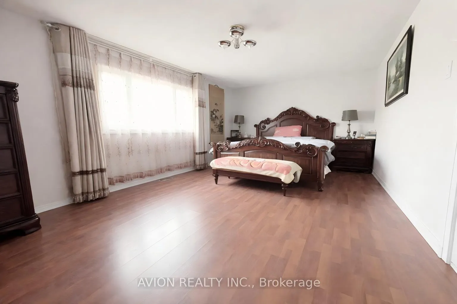 Photo 11 of 373 Conley Street, Vaughan, Lakeview Estates — HOMEH