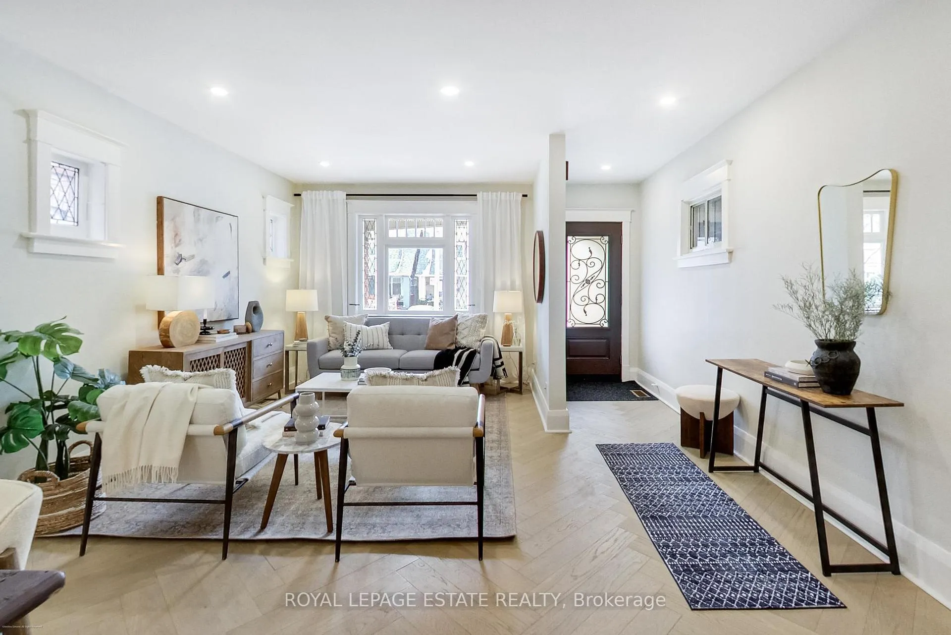 Photo 7 of 344 Springdale Boulevard, Toronto, Danforth Village-East York — HOMEH