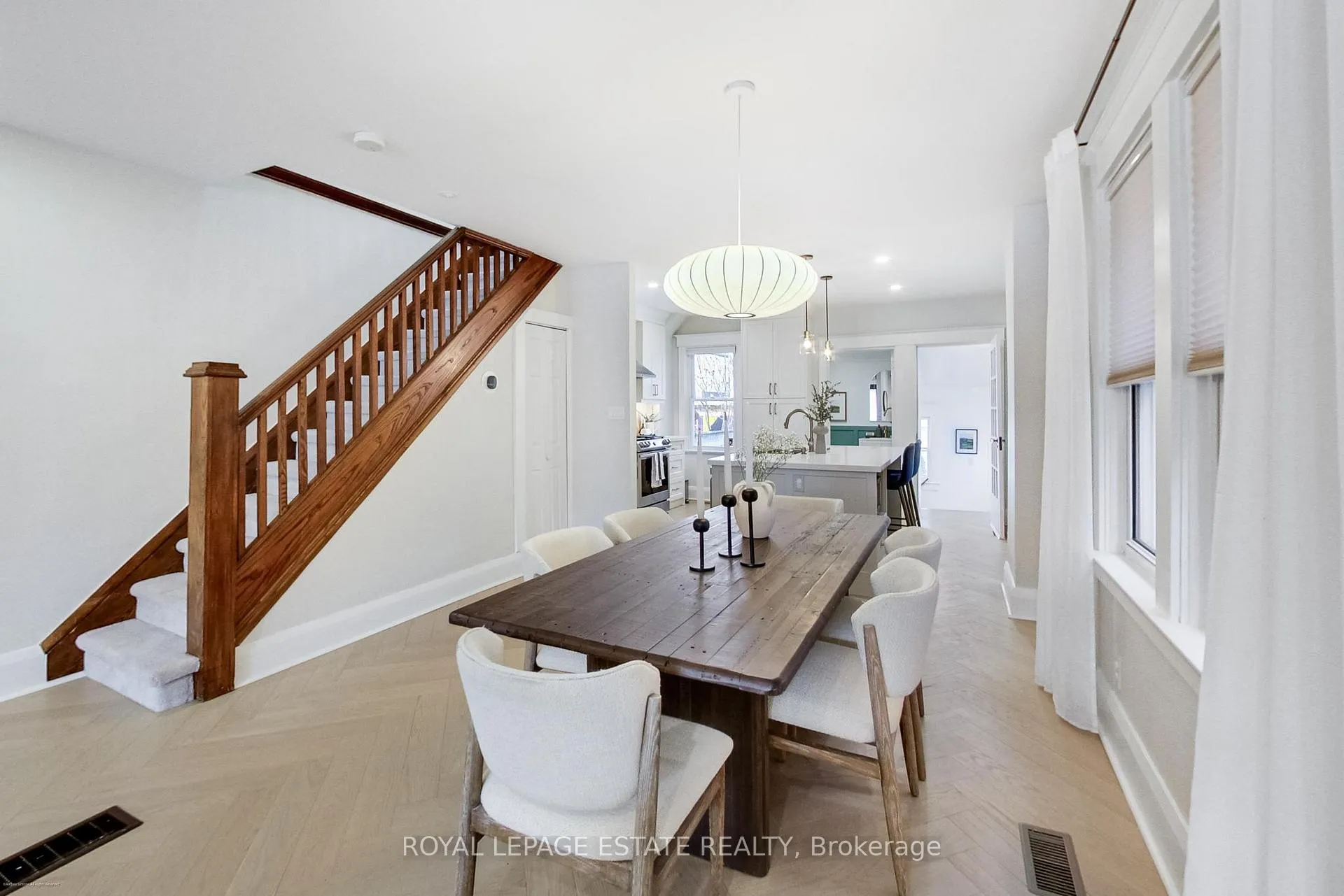 Photo 11 of 344 Springdale Boulevard, Toronto, Danforth Village-East York — HOMEH
