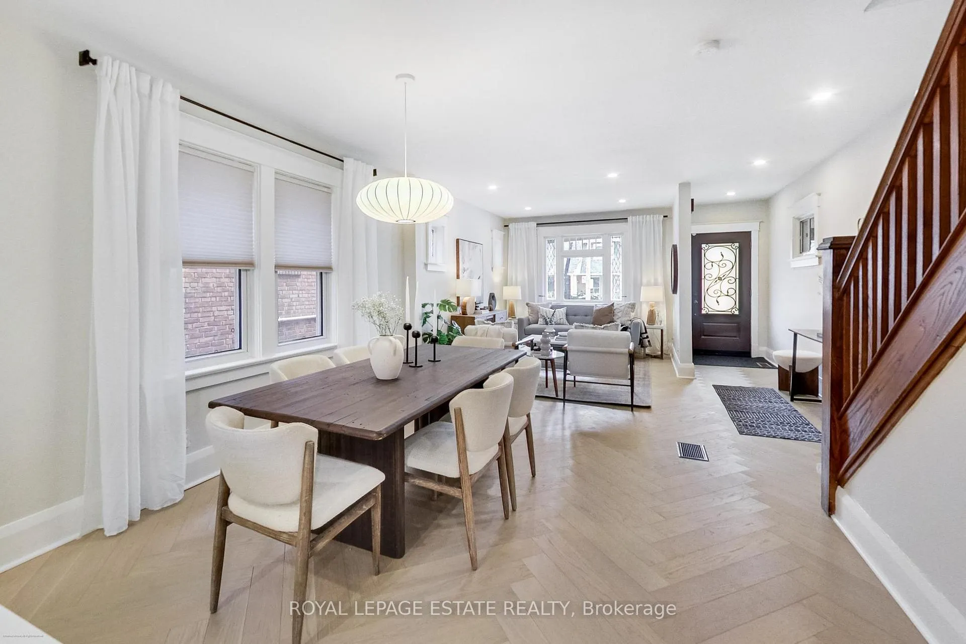 Photo 12 of 344 Springdale Boulevard, Toronto, Danforth Village-East York — HOMEH