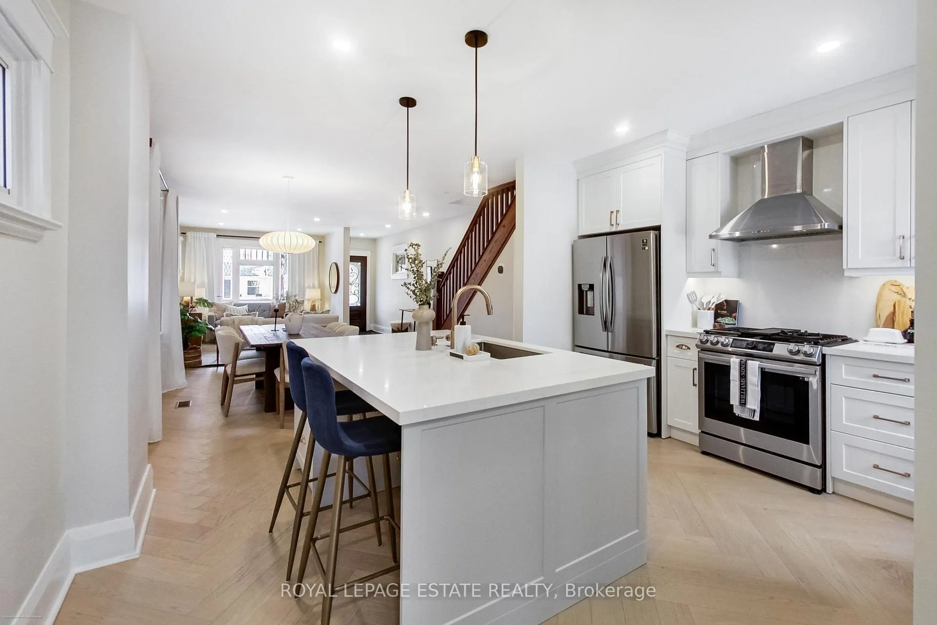 Photo 17 of 344 Springdale Boulevard, Toronto, Danforth Village-East York — HOMEH