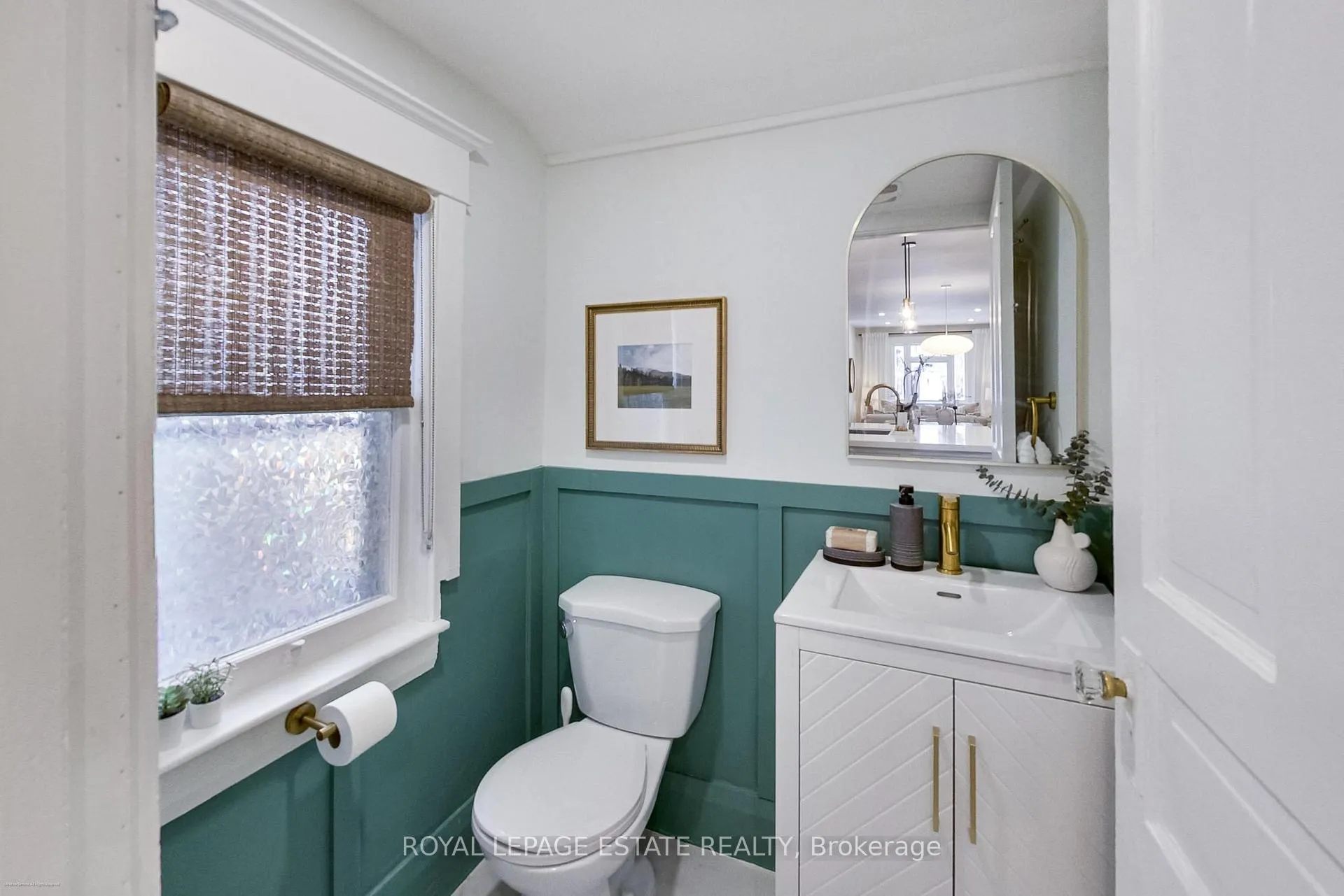 Photo 18 of 344 Springdale Boulevard, Toronto, Danforth Village-East York — HOMEH