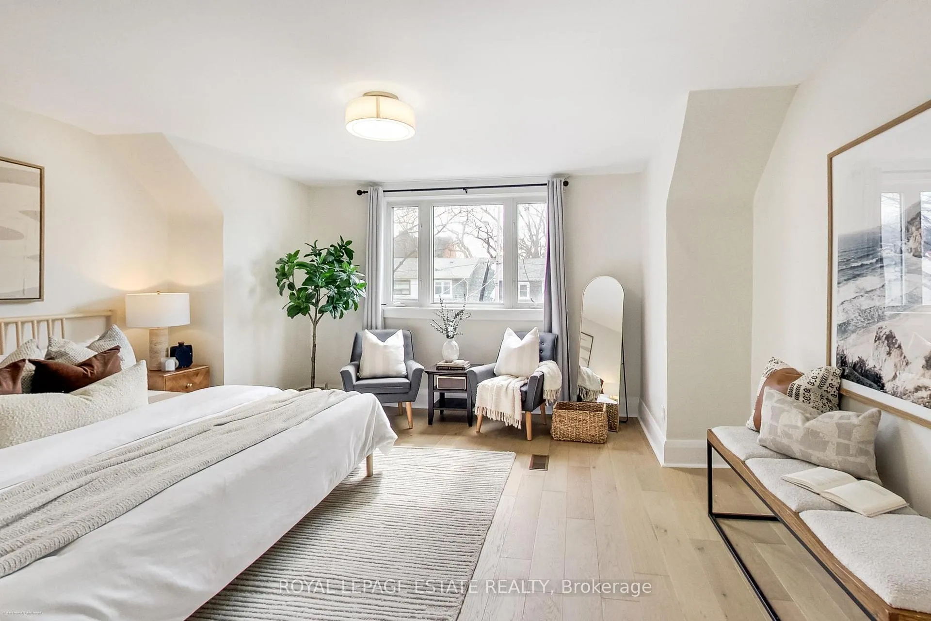 Photo 19 of 344 Springdale Boulevard, Toronto, Danforth Village-East York — HOMEH