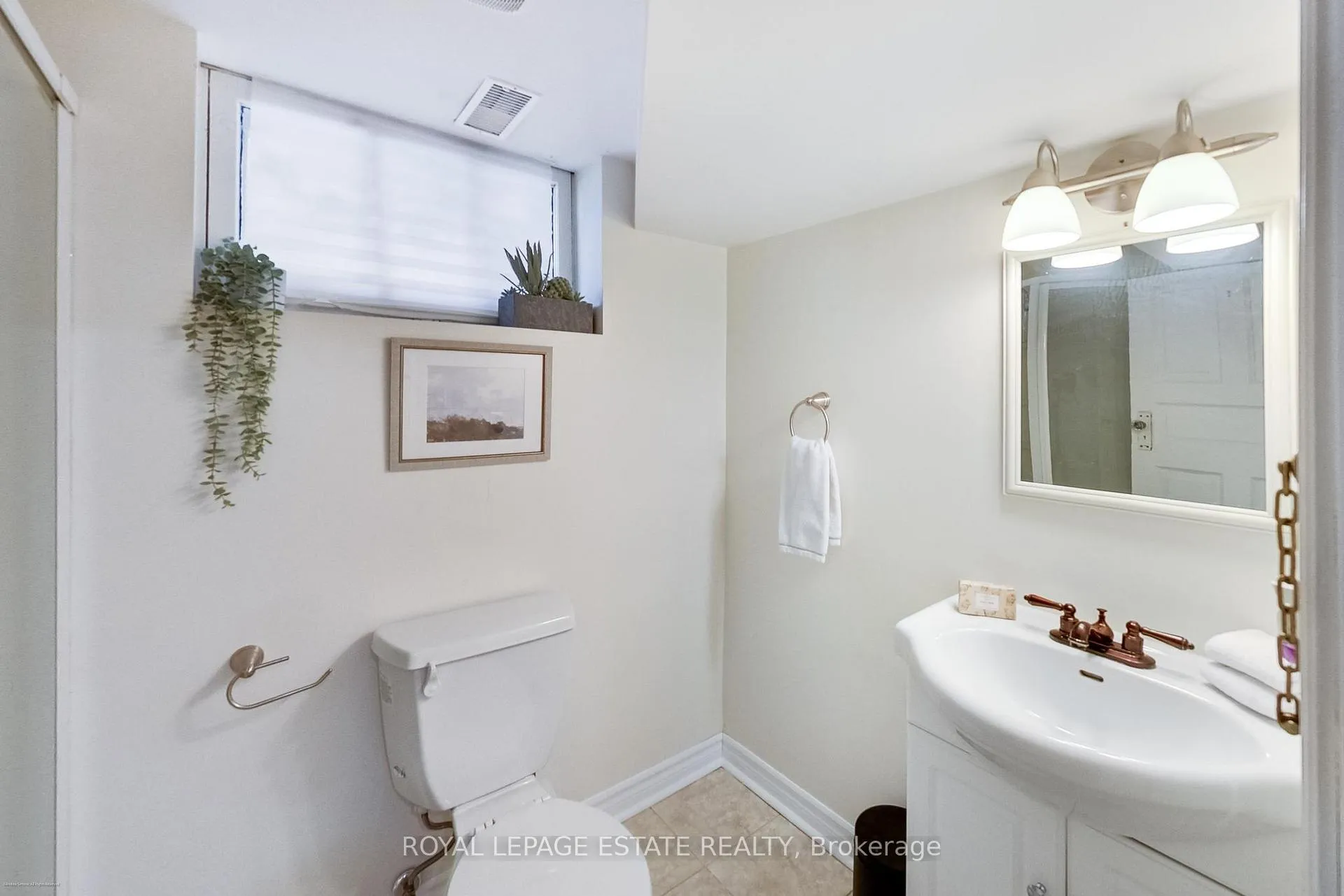 Photo 29 of 344 Springdale Boulevard, Toronto, Danforth Village-East York — HOMEH