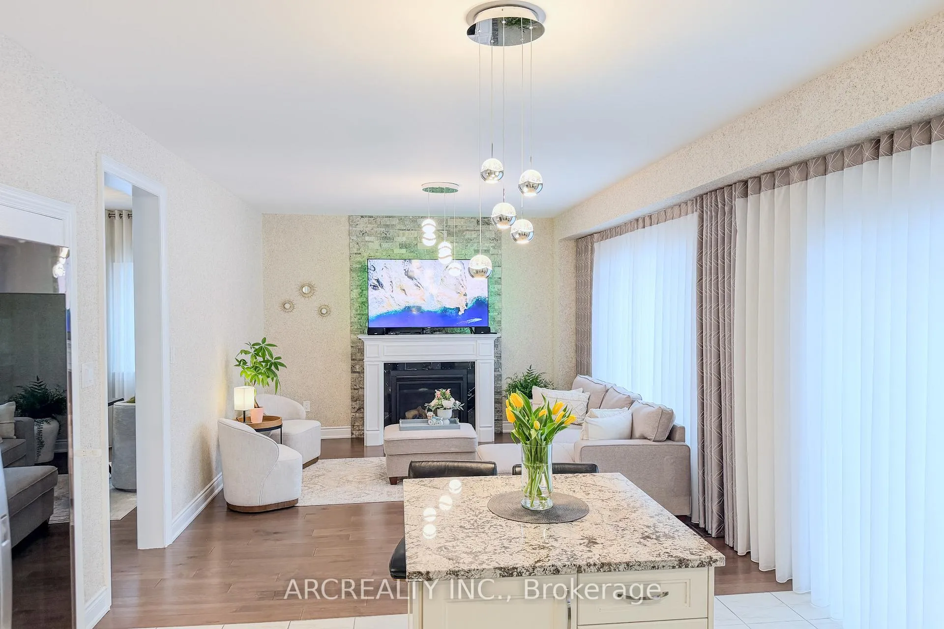 Photo 6 of 51 Landscape Drive, Oro-Medonte, Horseshoe Valley — HOMEH
