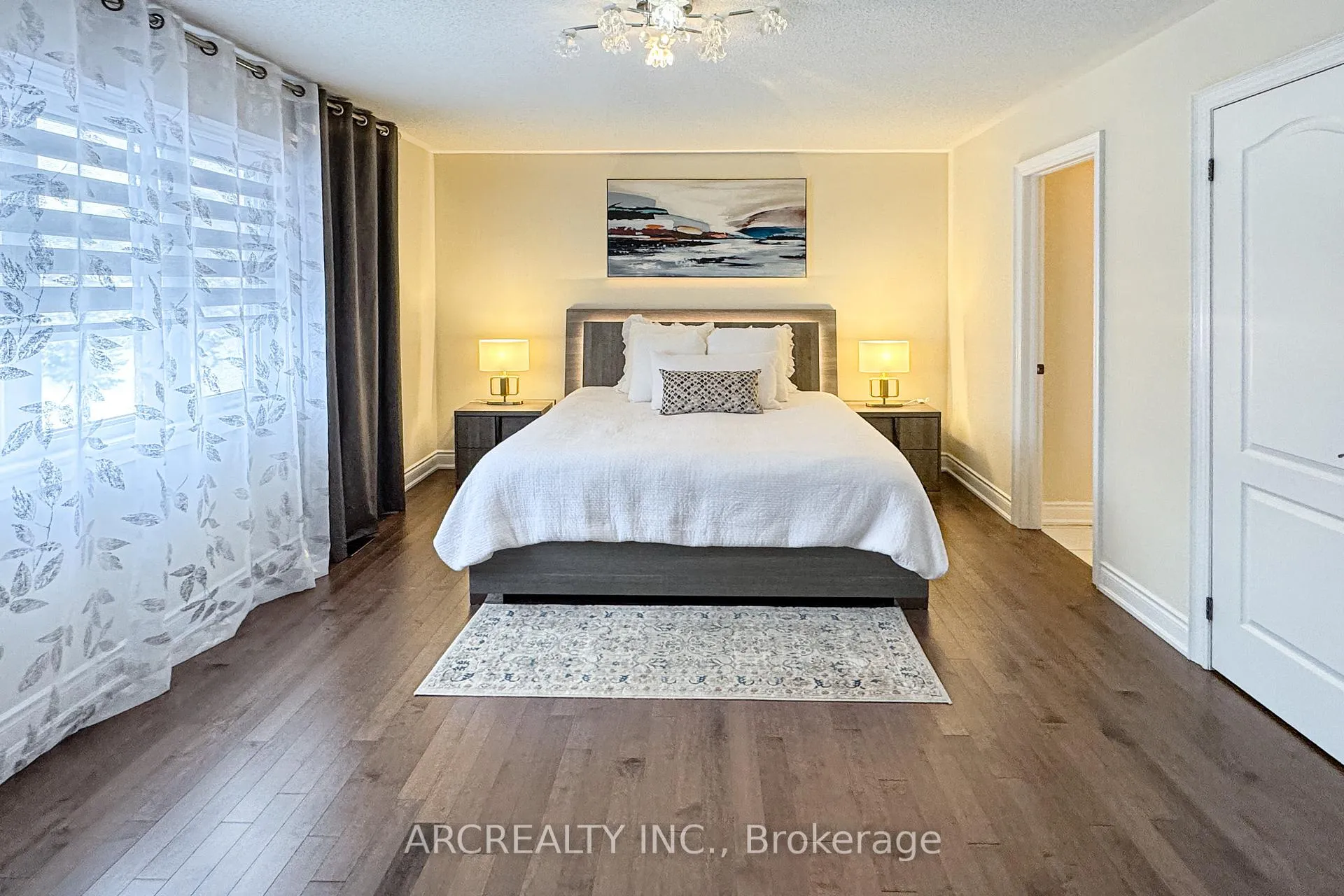 Photo 11 of 51 Landscape Drive, Oro-Medonte, Horseshoe Valley — HOMEH