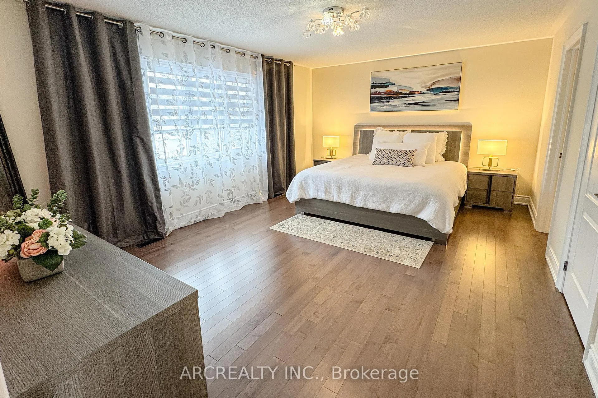 Photo 12 of 51 Landscape Drive, Oro-Medonte, Horseshoe Valley — HOMEH
