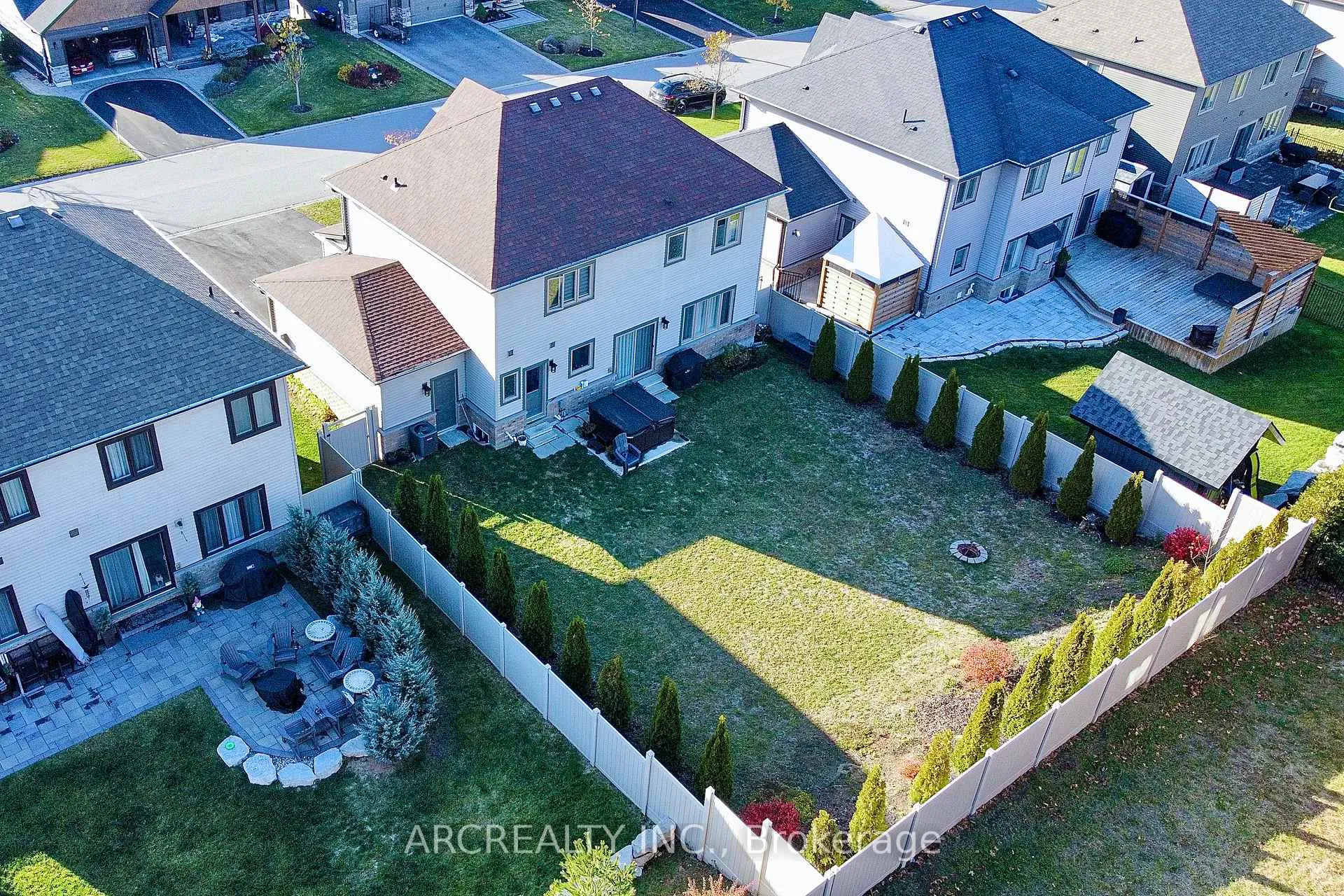 Photo 26 of 51 Landscape Drive, Oro-Medonte, Horseshoe Valley — HOMEH