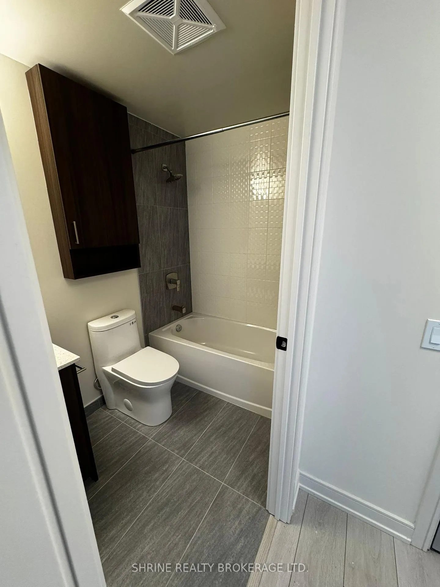 Photo 10 of Unit 1502, 8020 Derry Road, Milton, Coates — HOMEH