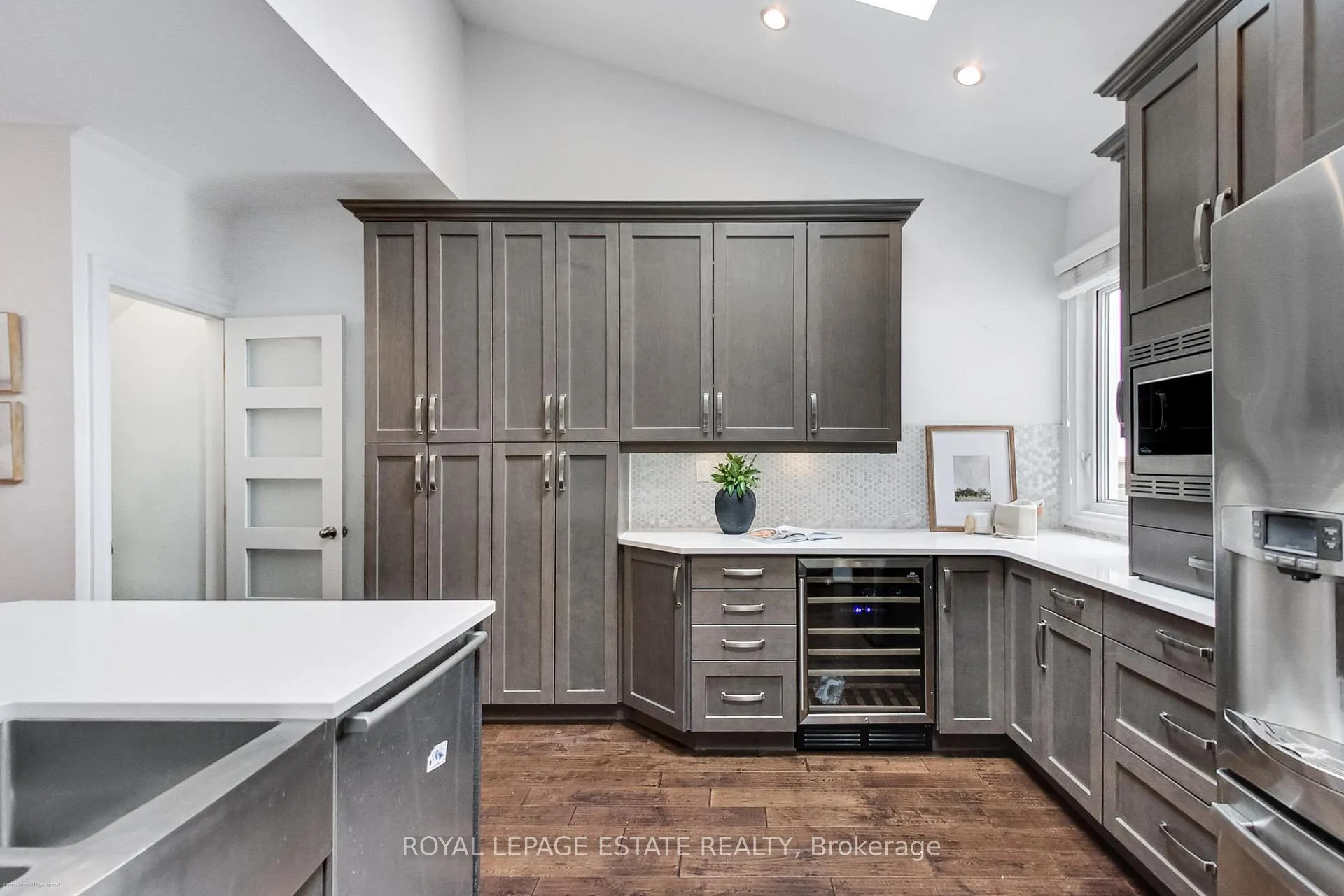 Photo 15 of 141 Drayton Avenue, Toronto, Woodbine Corridor — HOMEH