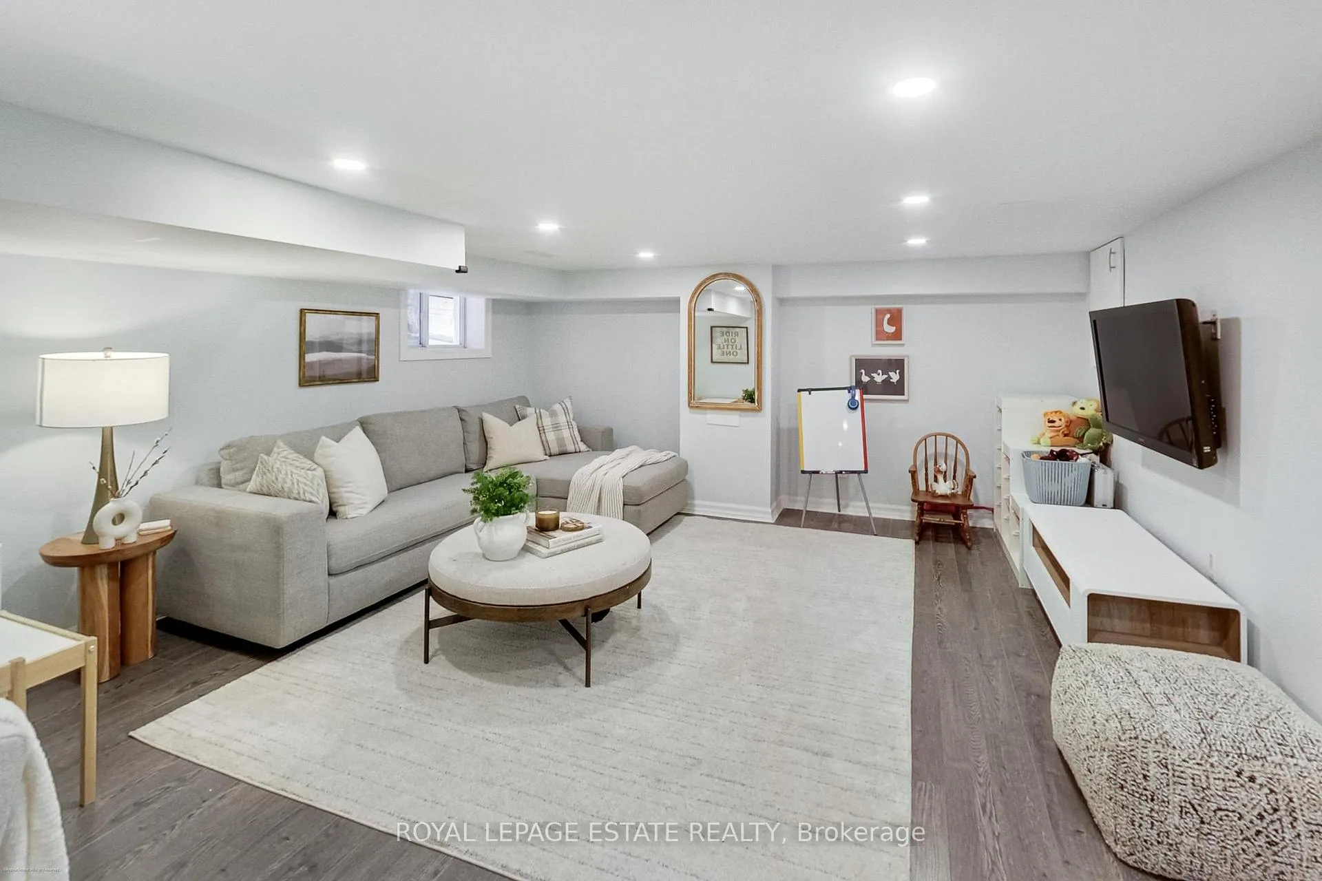 Photo 25 of 141 Drayton Avenue, Toronto, Woodbine Corridor — HOMEH