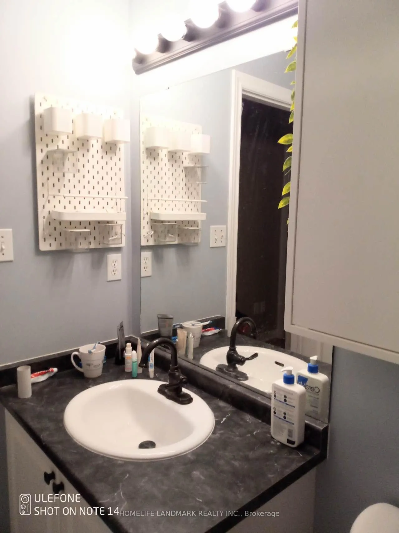 Photo 18 of Unit 14, 876 Golf Links Road, Hamilton, Meadowlands — HOMEH
