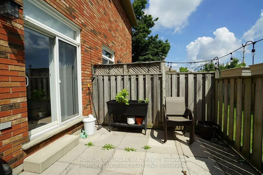 Photo 32 of Unit 14, 876 Golf Links Road, Hamilton, Meadowlands — HOMEH