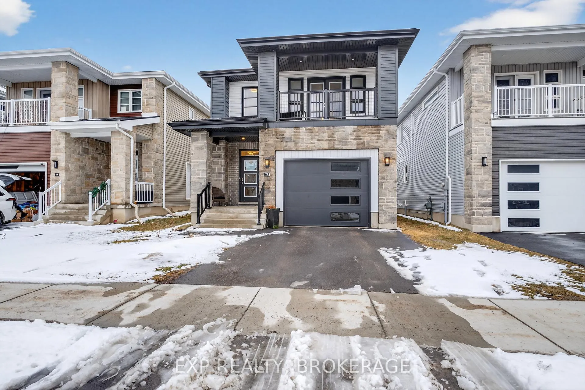 Photo 3 of 12 Walden Pond Drive, Loyalist, Amherstview — HOMEH