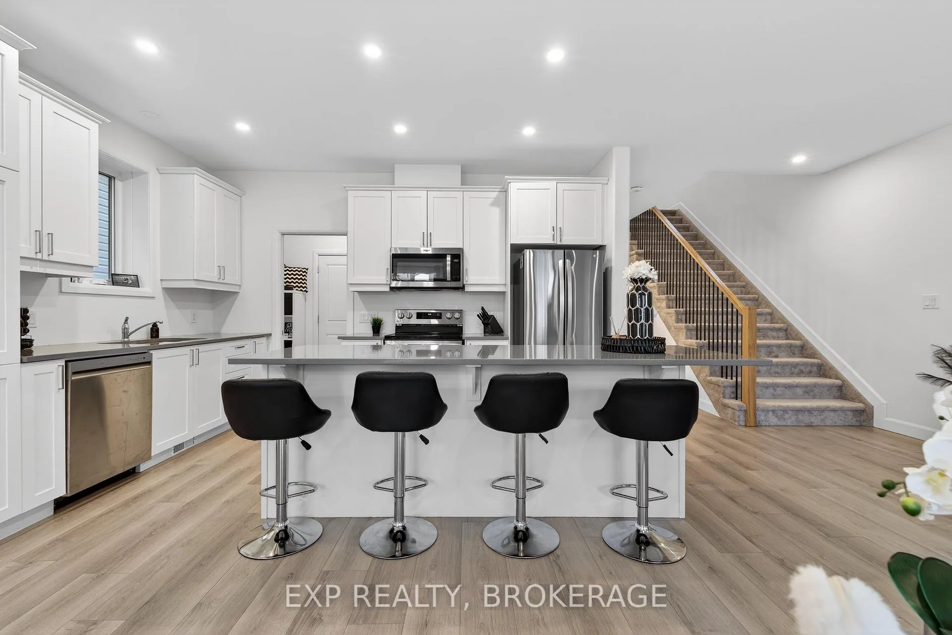 Photo 13 of 12 Walden Pond Drive, Loyalist, Amherstview — HOMEH
