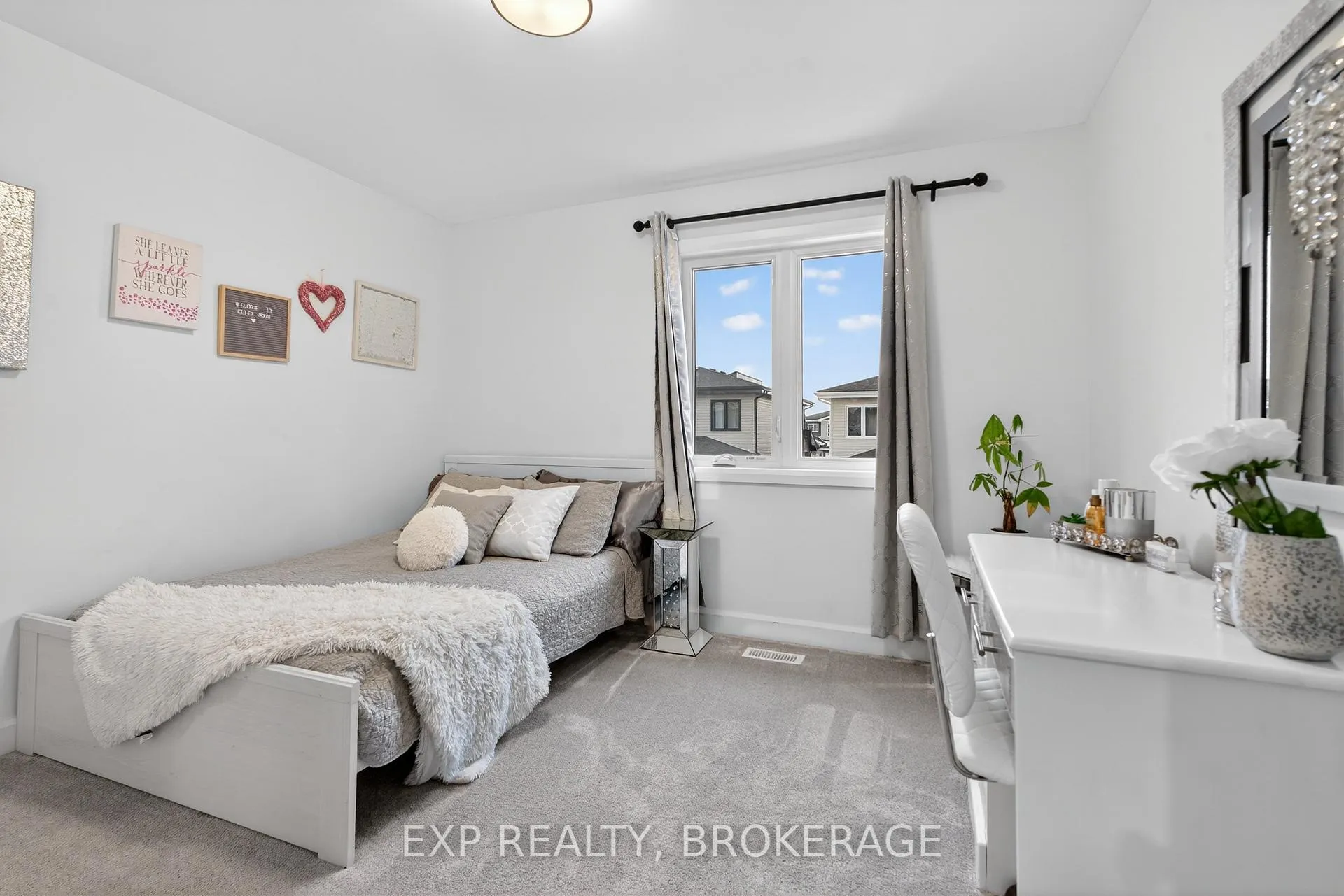 Photo 24 of 12 Walden Pond Drive, Loyalist, Amherstview — HOMEH