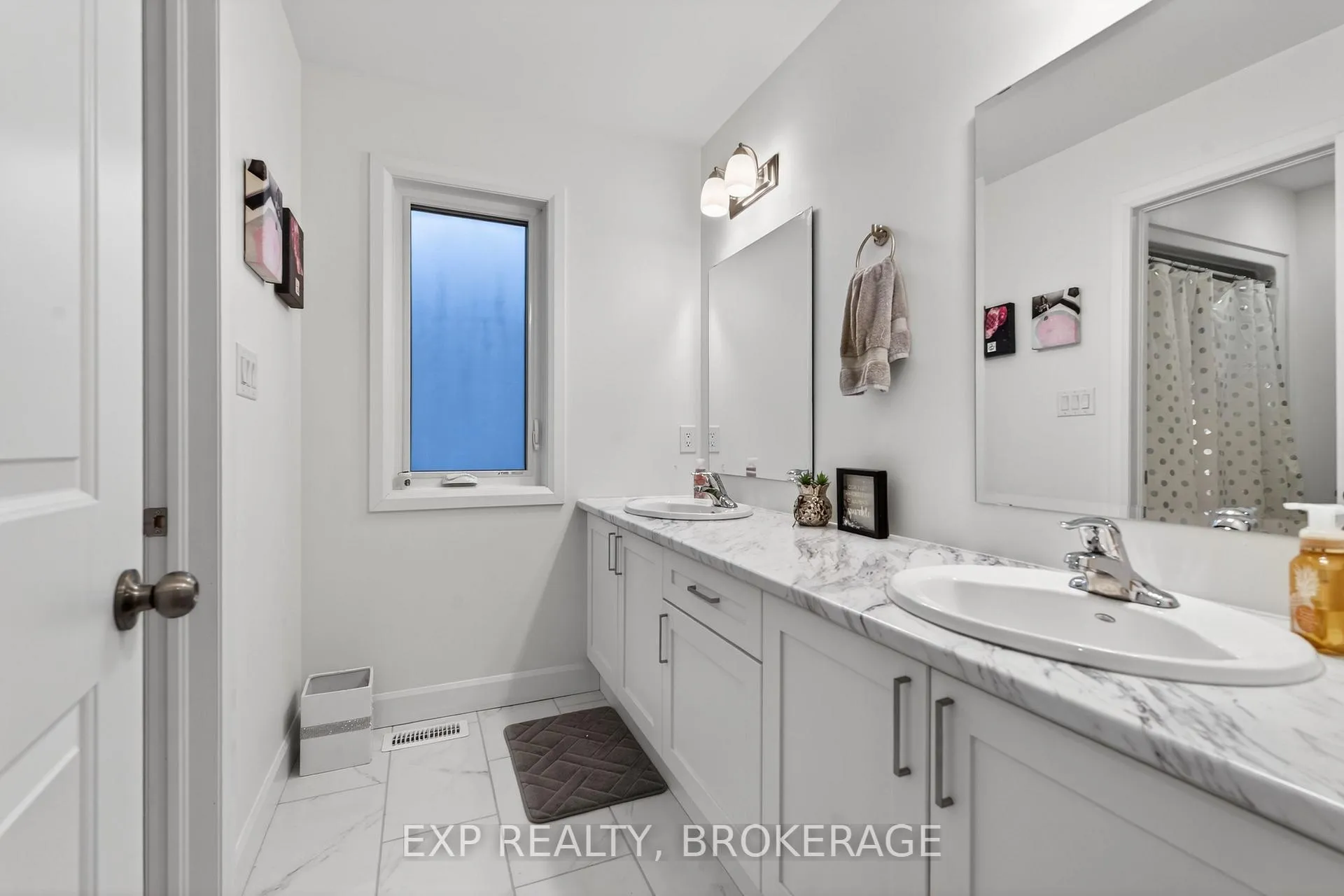 Photo 28 of 12 Walden Pond Drive, Loyalist, Amherstview — HOMEH