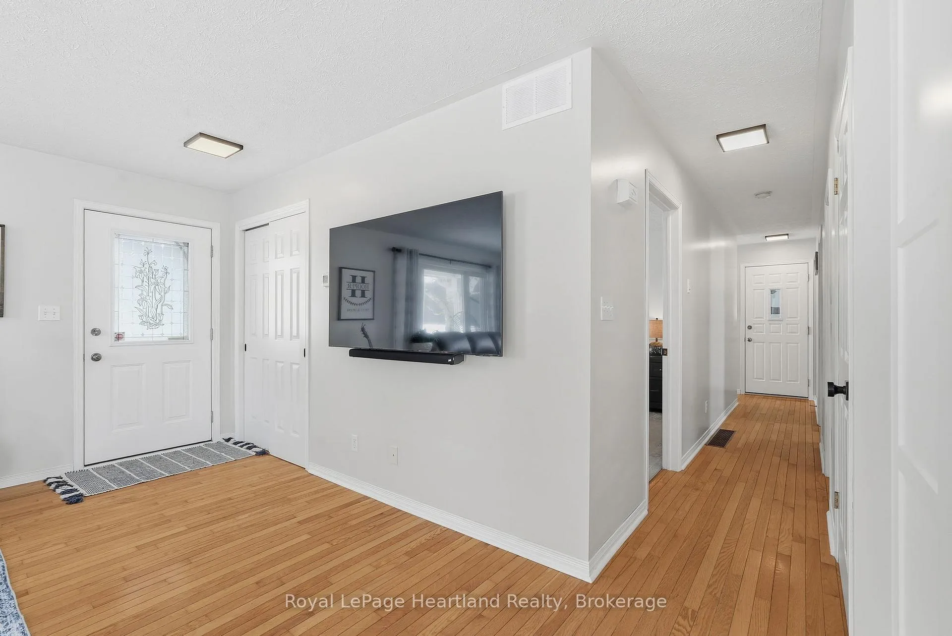 Photo 19 of 99 Allan Street W, Minto — HOMEH