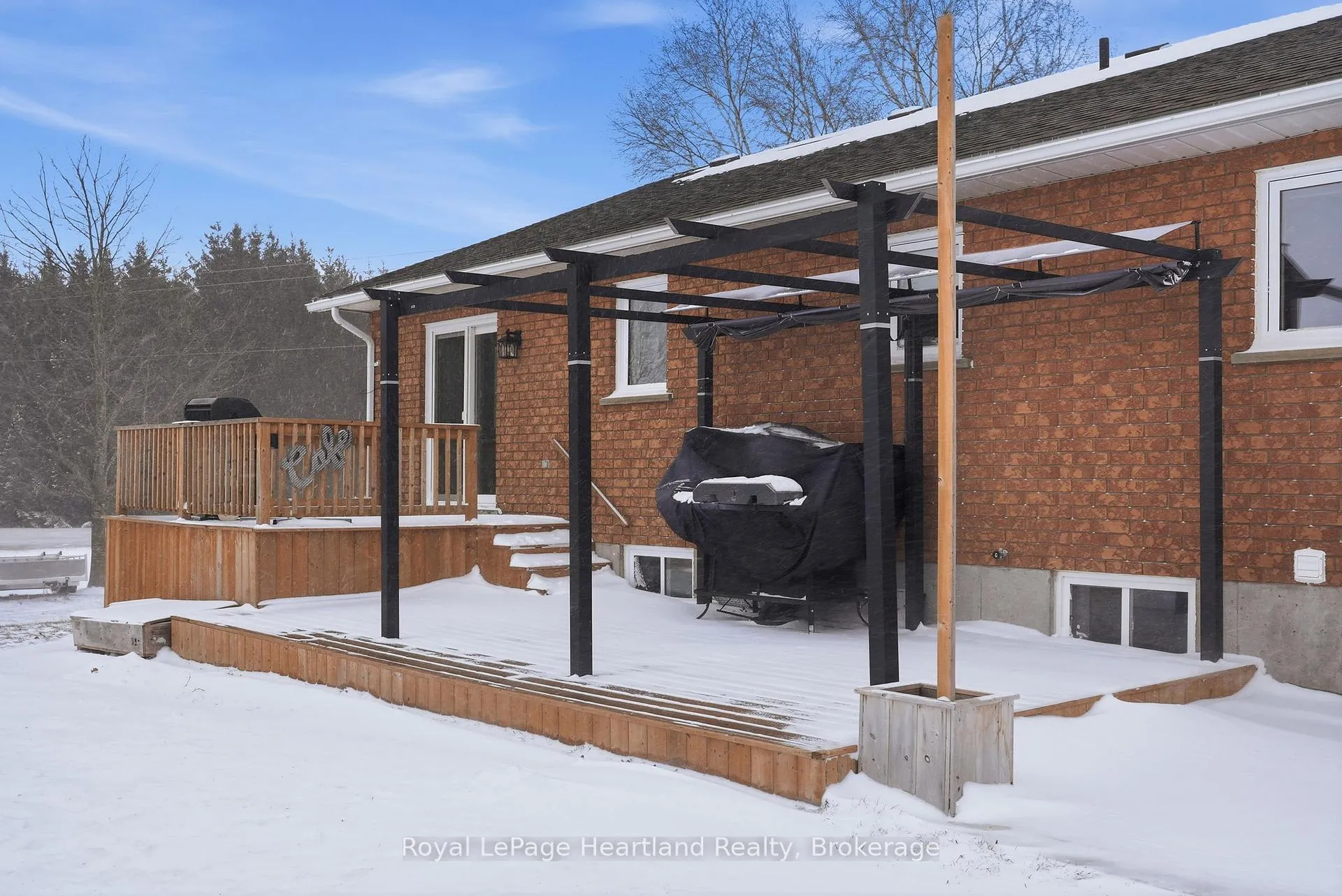 Photo 35 of 99 Allan Street W, Minto — HOMEH