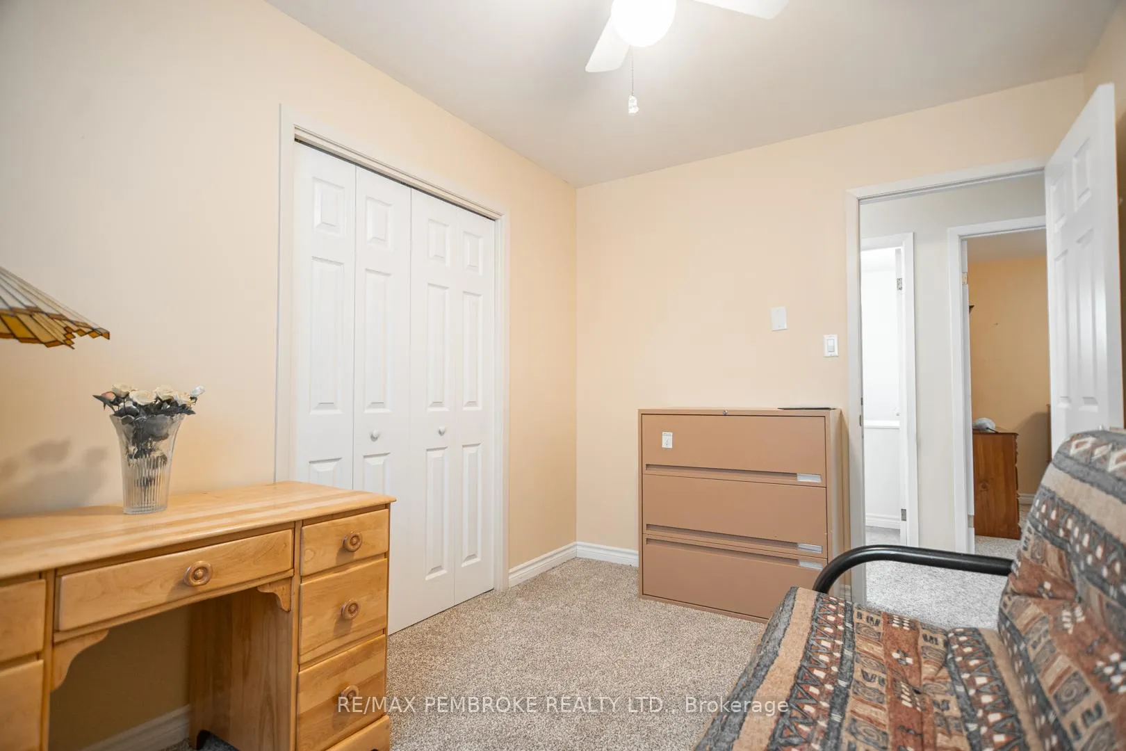 Photo 17 of 29 Lisa Crescent, Petawawa — HOMEH