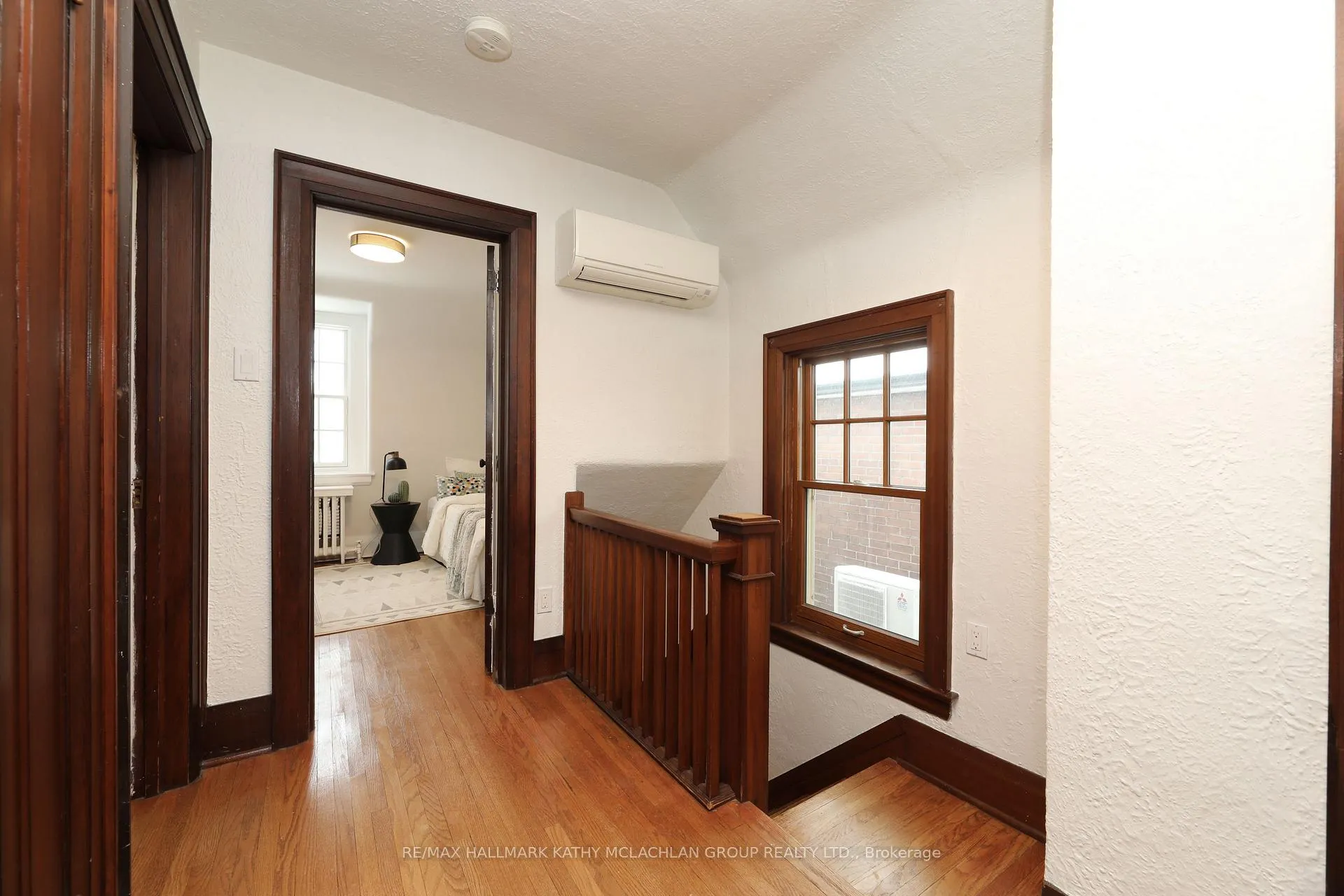 Photo 14 of 93 Donegall Drive, Toronto, Leaside — HOMEH