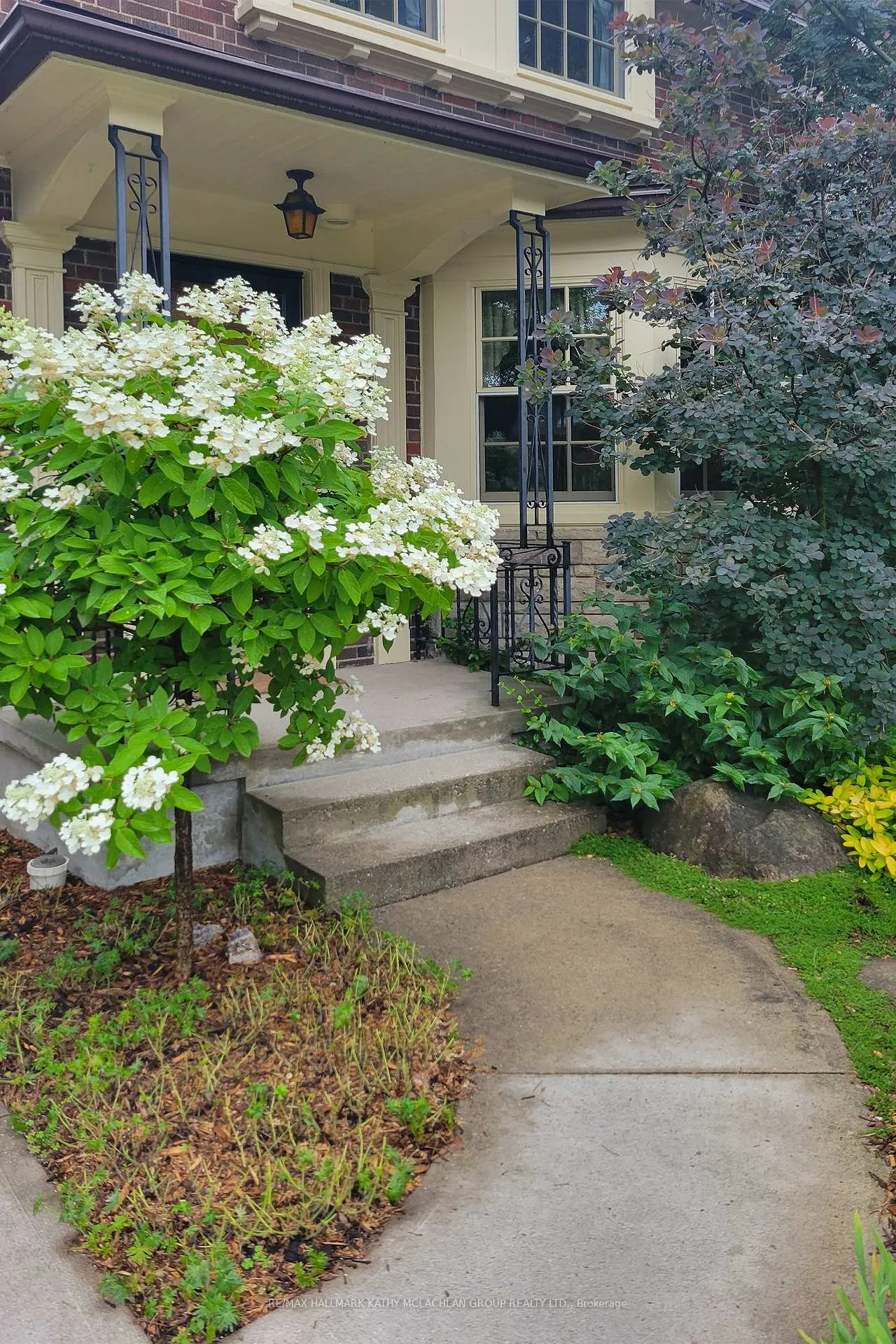 Photo 32 of 93 Donegall Drive, Toronto, Leaside — HOMEH