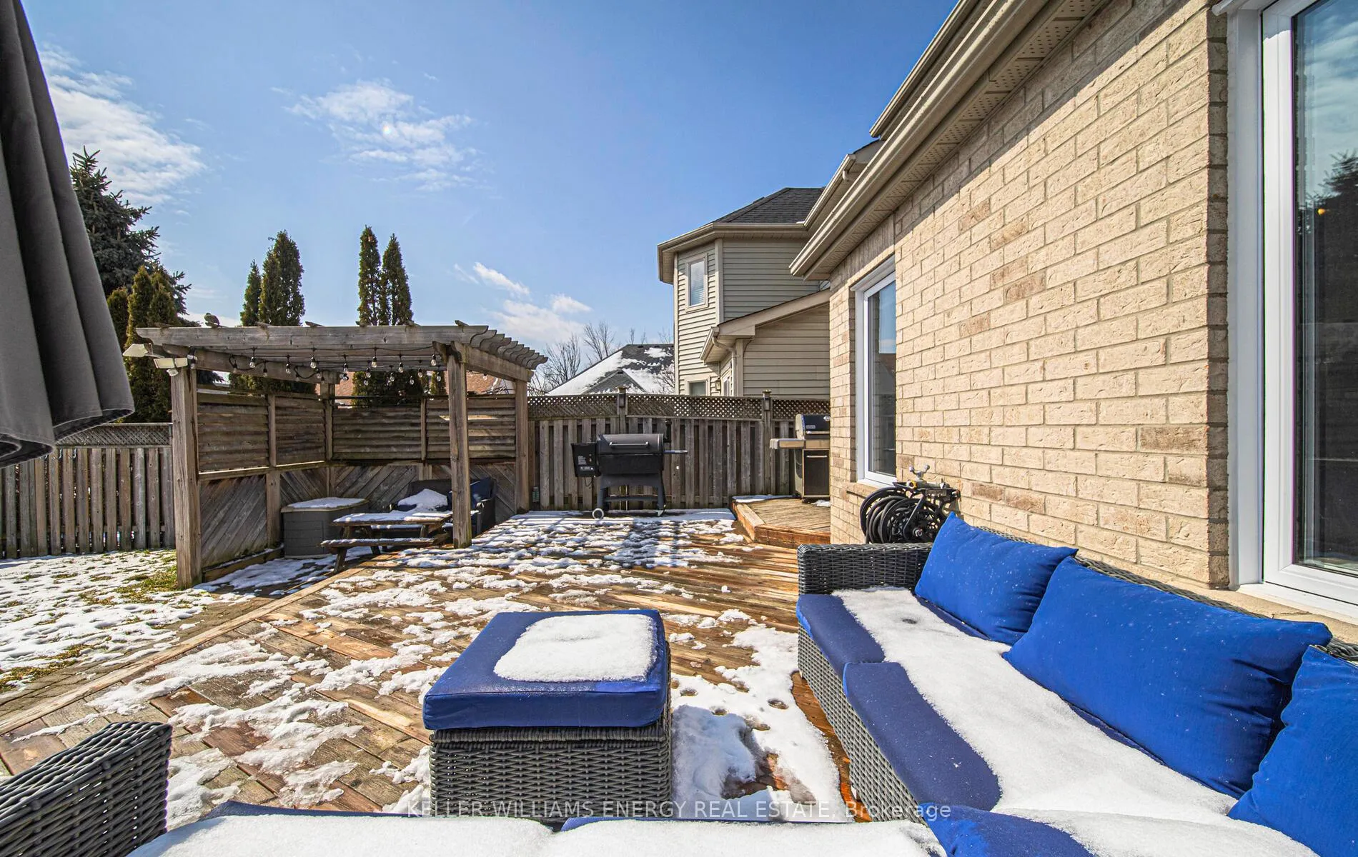Photo 5 of 98 Havenwood Place, Whitby, Port Whitby — HOMEH