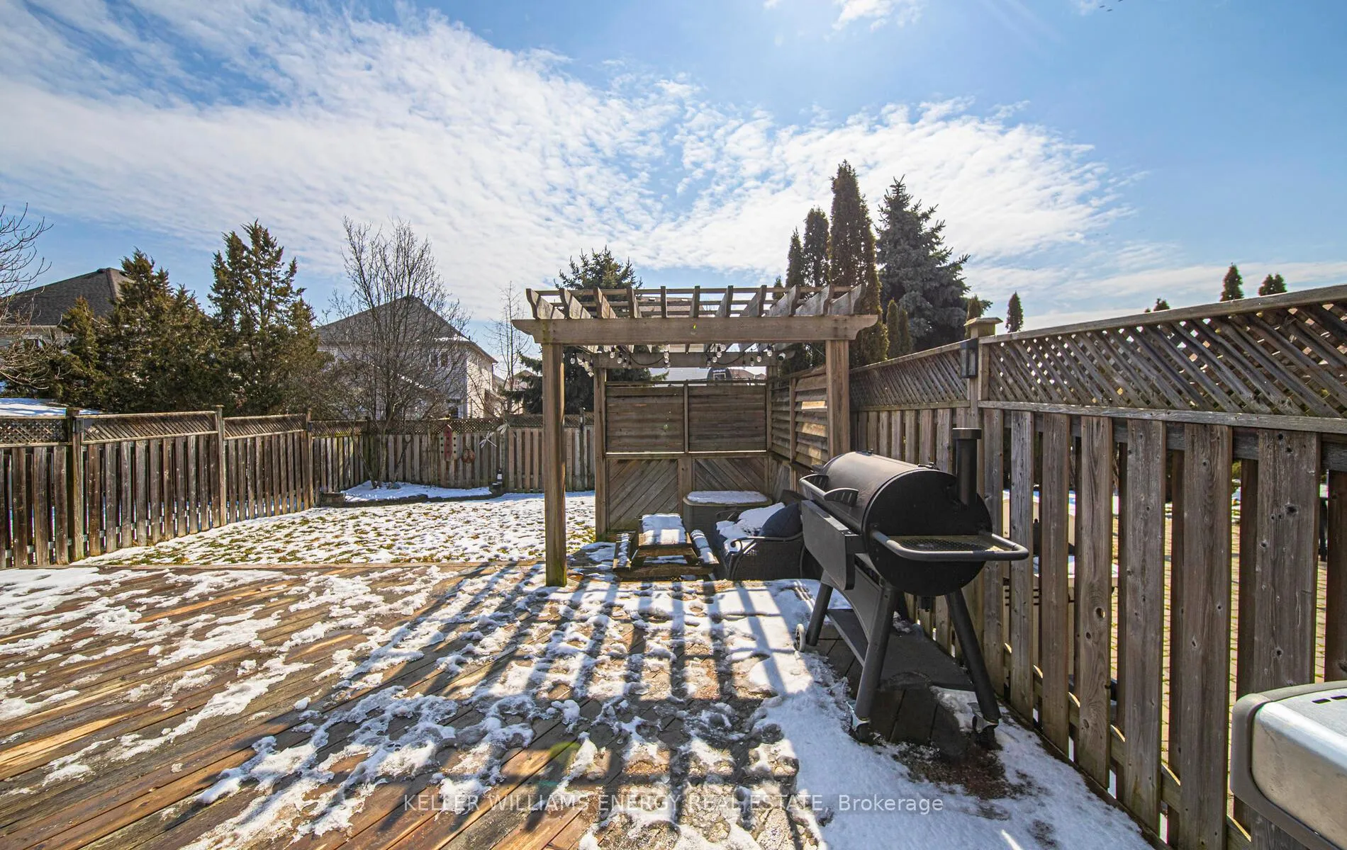 Photo 10 of 98 Havenwood Place, Whitby, Port Whitby — HOMEH