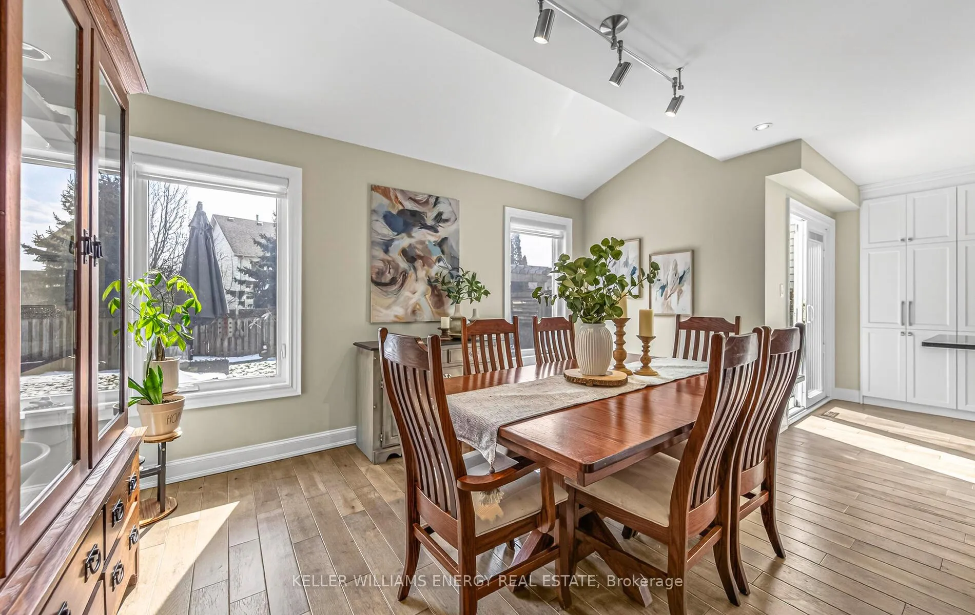 Photo 21 of 98 Havenwood Place, Whitby, Port Whitby — HOMEH
