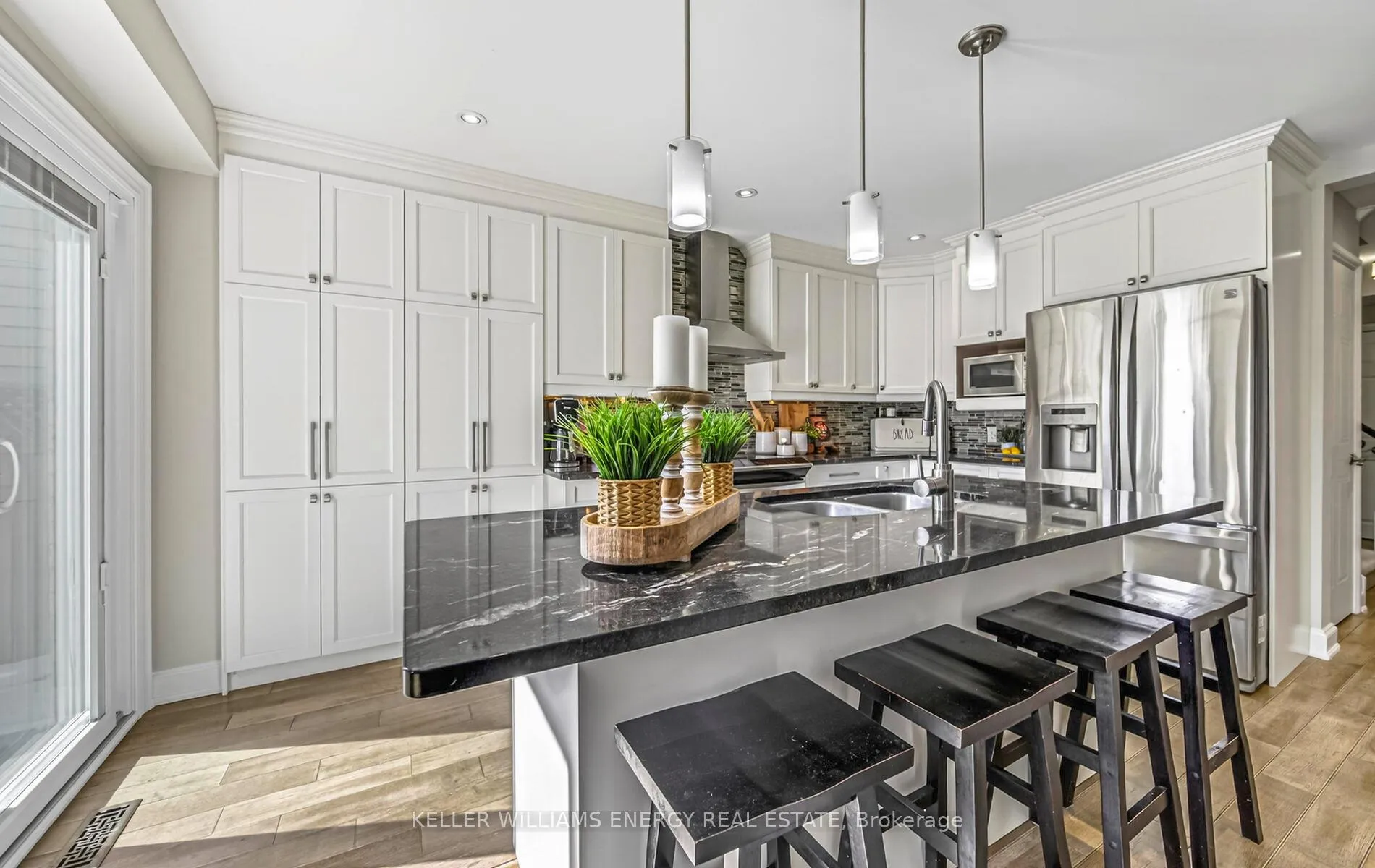 Photo 23 of 98 Havenwood Place, Whitby, Port Whitby — HOMEH