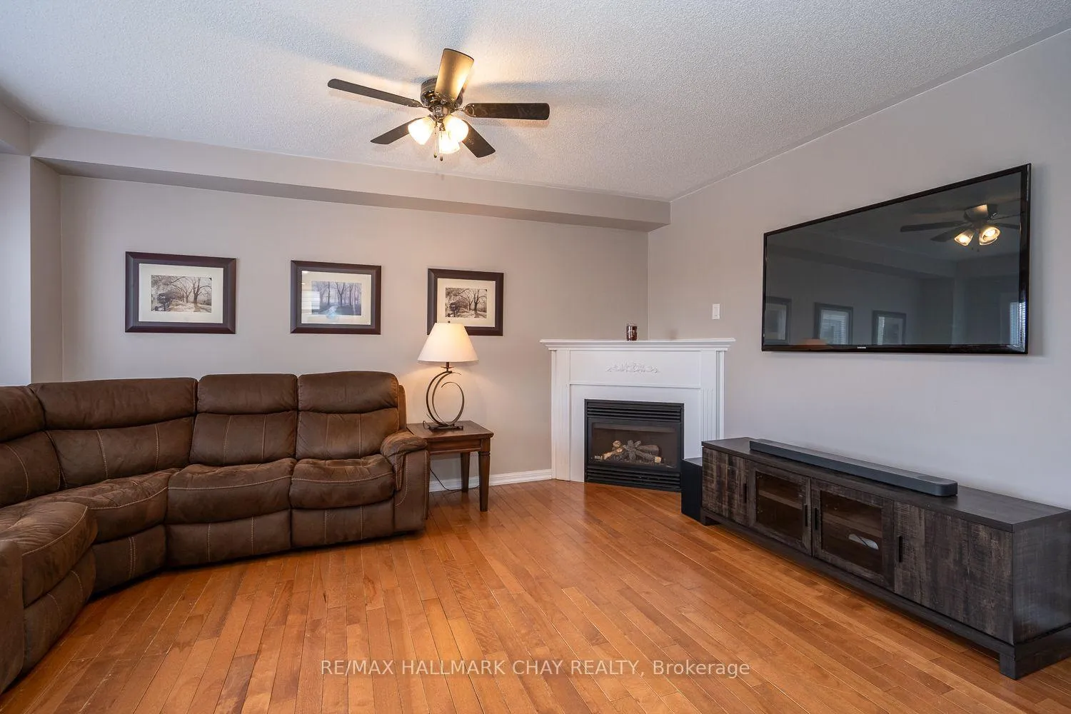 Photo 3 of 73 Stonemount Crescent, Essa, Angus — HOMEH