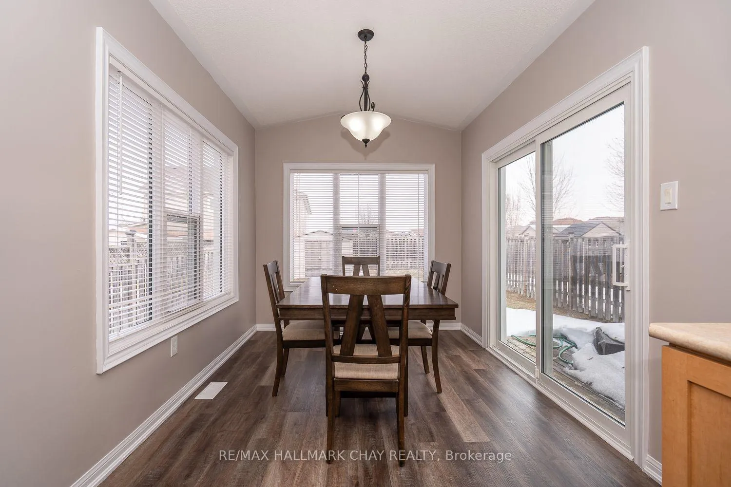 Photo 18 of 73 Stonemount Crescent, Essa, Angus — HOMEH