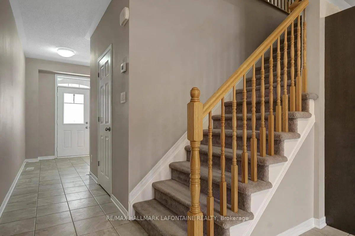 Photo 7 of 381 Sweetflag Street, Ottawa, Barrhaven - Longfields — HOMEH