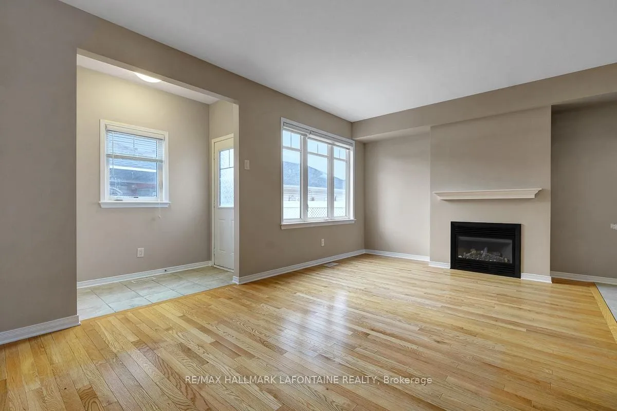 Photo 9 of 381 Sweetflag Street, Ottawa, Barrhaven - Longfields — HOMEH