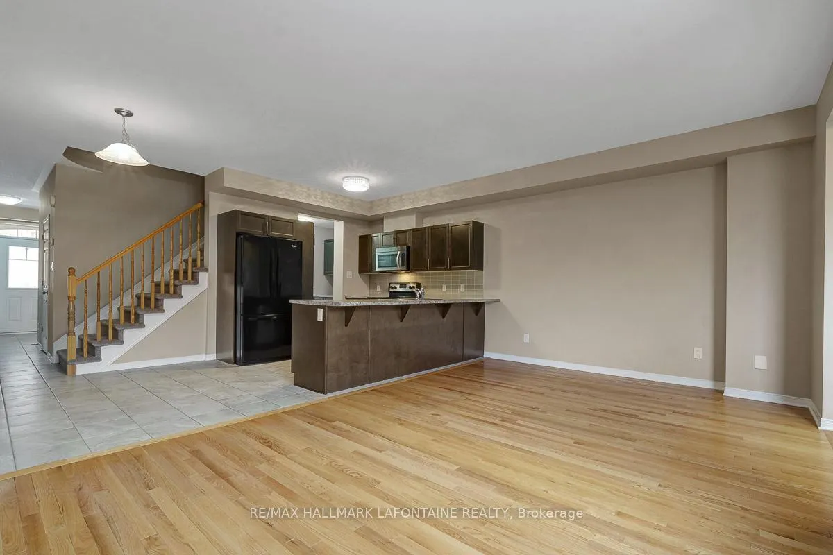 Photo 13 of 381 Sweetflag Street, Ottawa, Barrhaven - Longfields — HOMEH