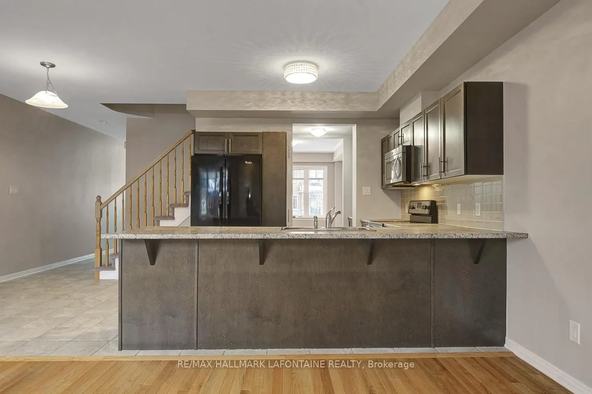 Photo 14 of 381 Sweetflag Street, Ottawa, Barrhaven - Longfields — HOMEH