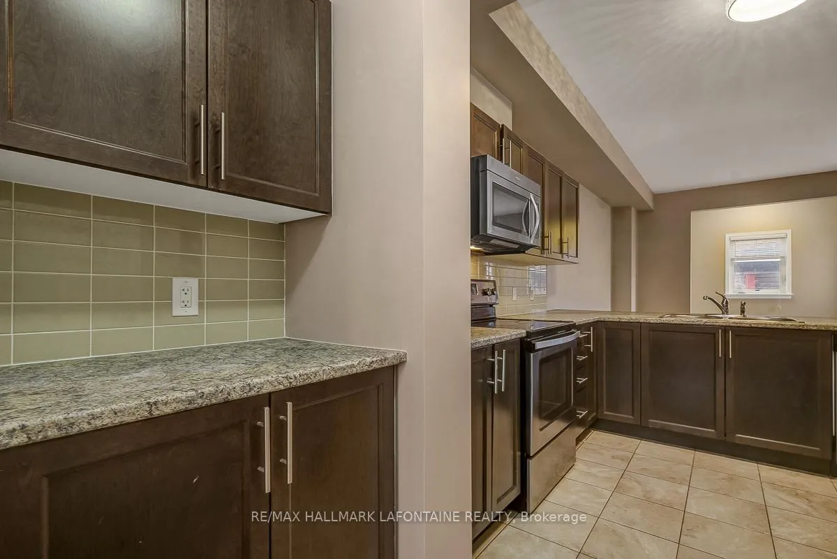 Photo 19 of 381 Sweetflag Street, Ottawa, Barrhaven - Longfields — HOMEH