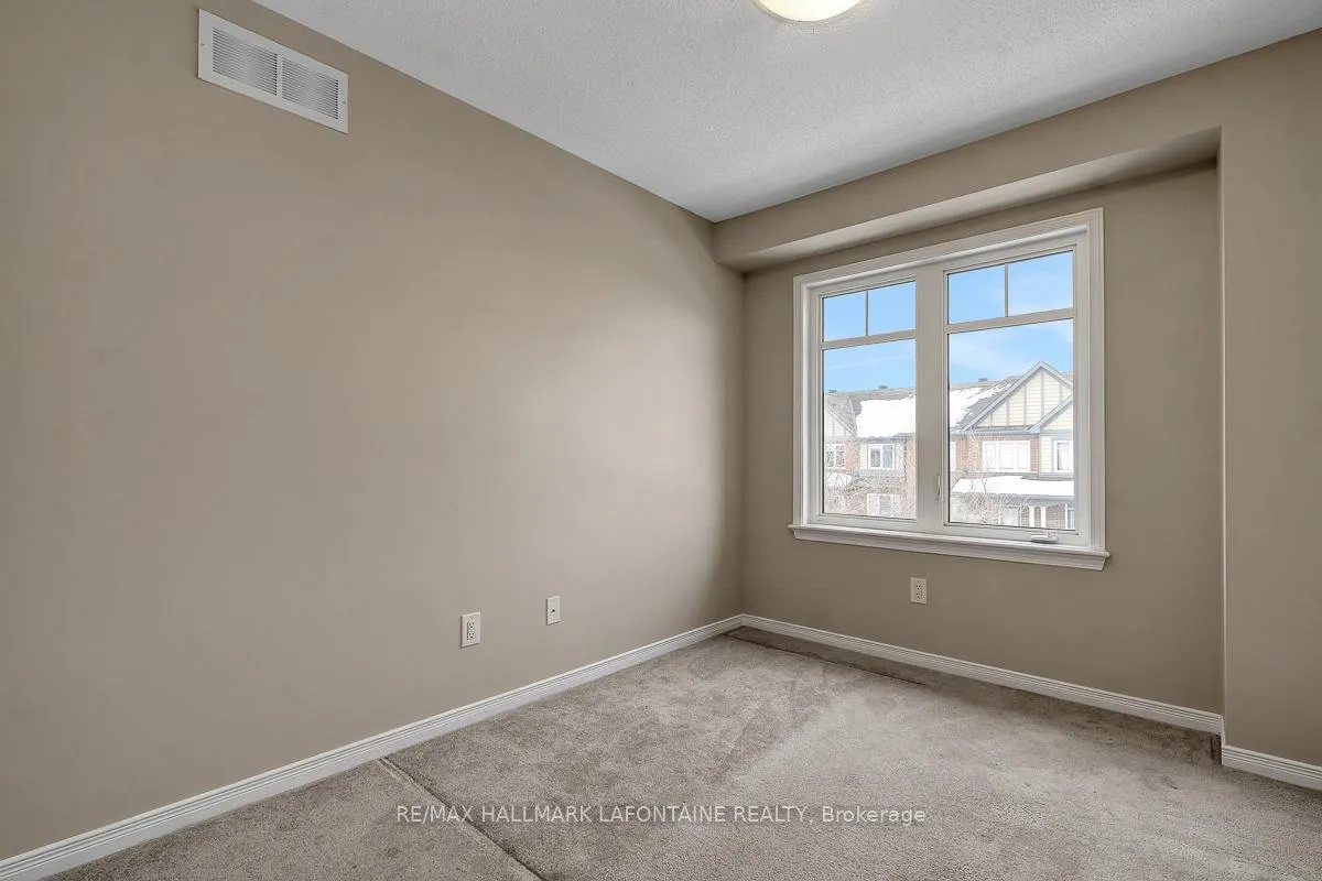 Photo 32 of 381 Sweetflag Street, Ottawa, Barrhaven - Longfields — HOMEH