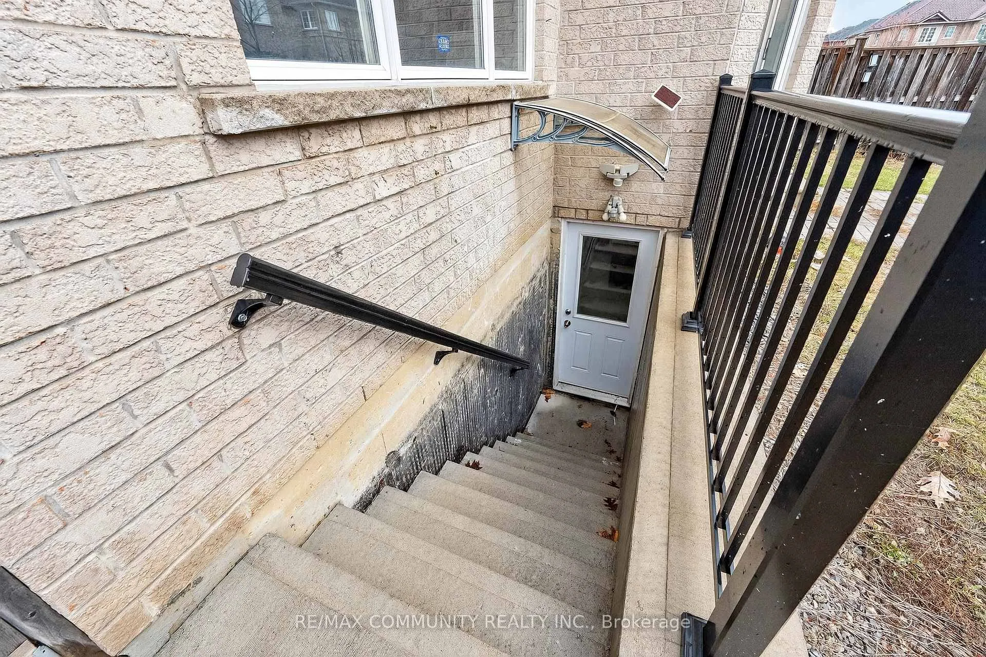 Photo 27 of 21 Berger Avenue, Markham, Box Grove — HOMEH