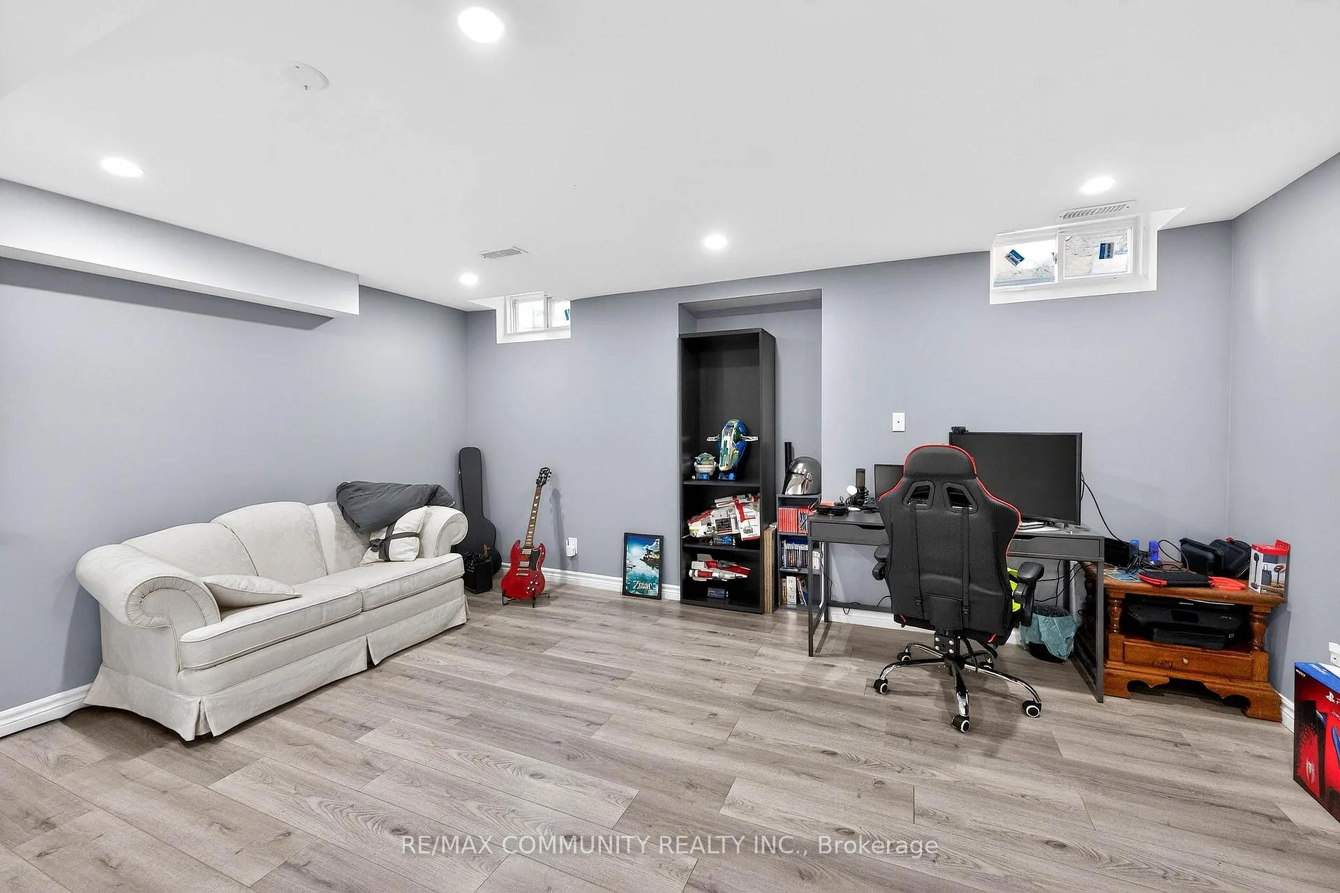Photo 30 of 21 Berger Avenue, Markham, Box Grove — HOMEH