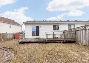 Photo 21 of 388 Pompano Court, Oshawa, Samac — HOMEH