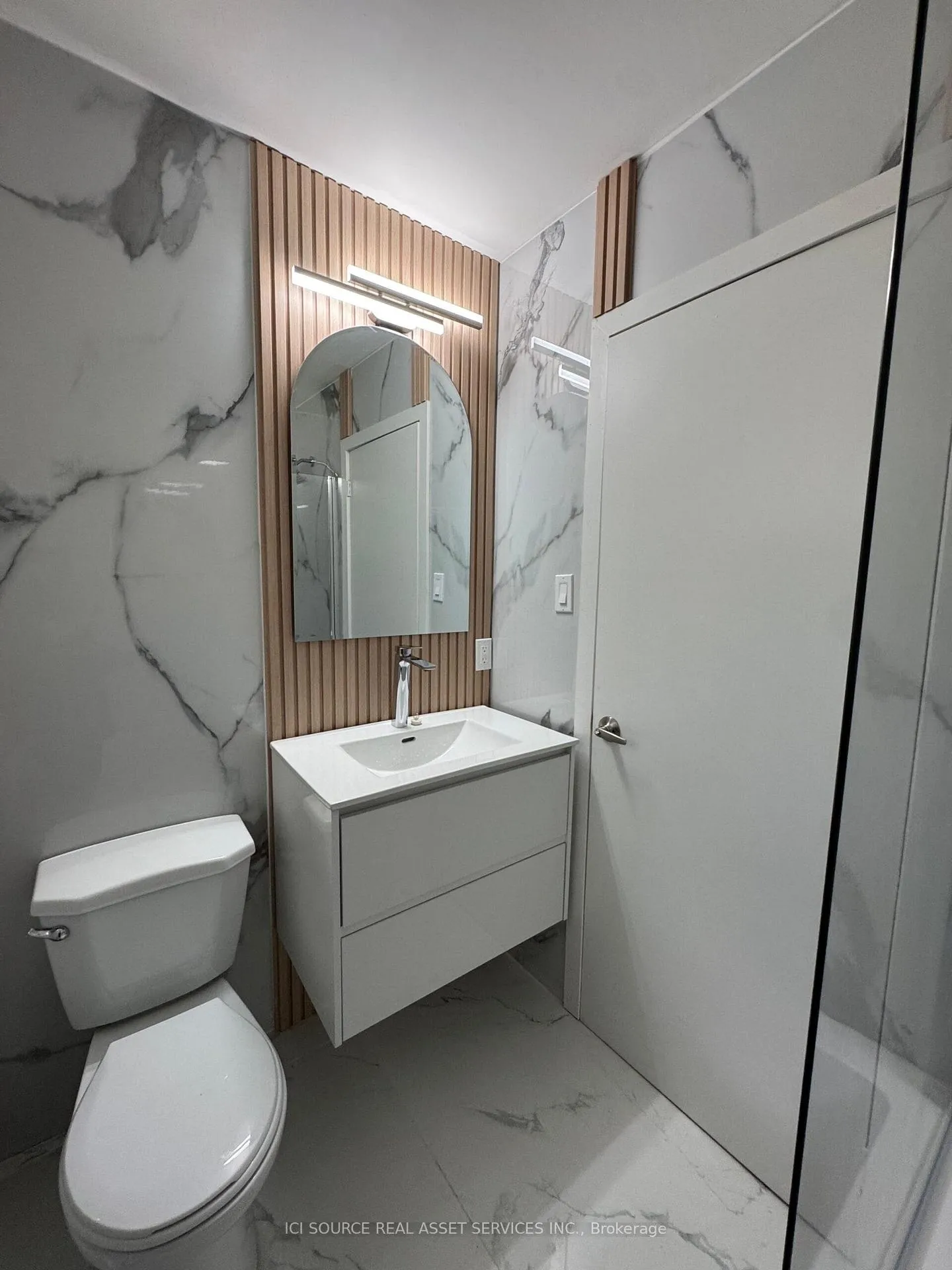 Photo 9 of Unit 10, 914 Mohawk Road E, Hamilton, Lisgar — HOMEH