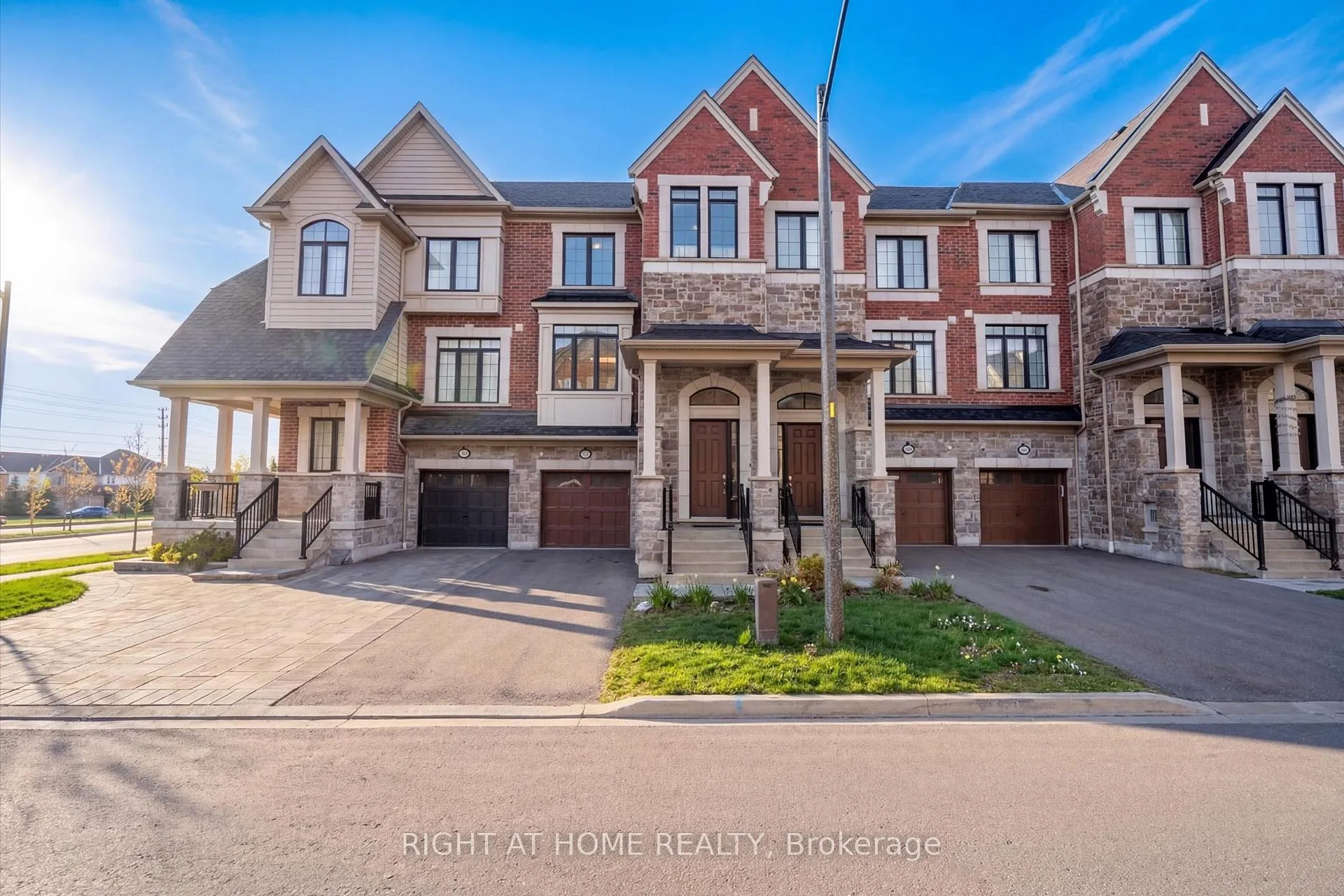 Photo 1 of 87 Dorian Drive, Whitby, Rural Whitby — HOMEH